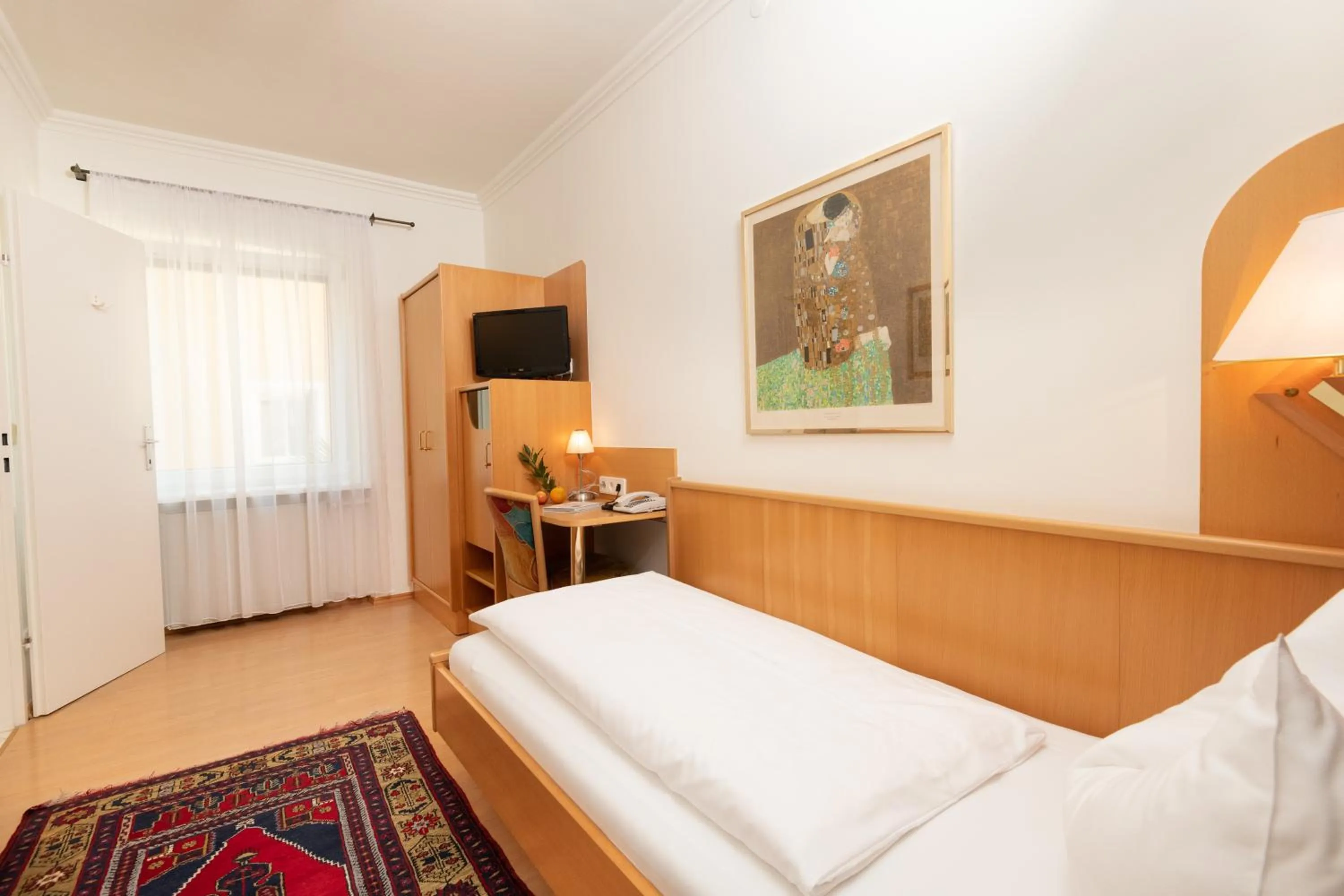 Photo of the whole room, Bed in Hotel Liebetegger-Klagenfurt