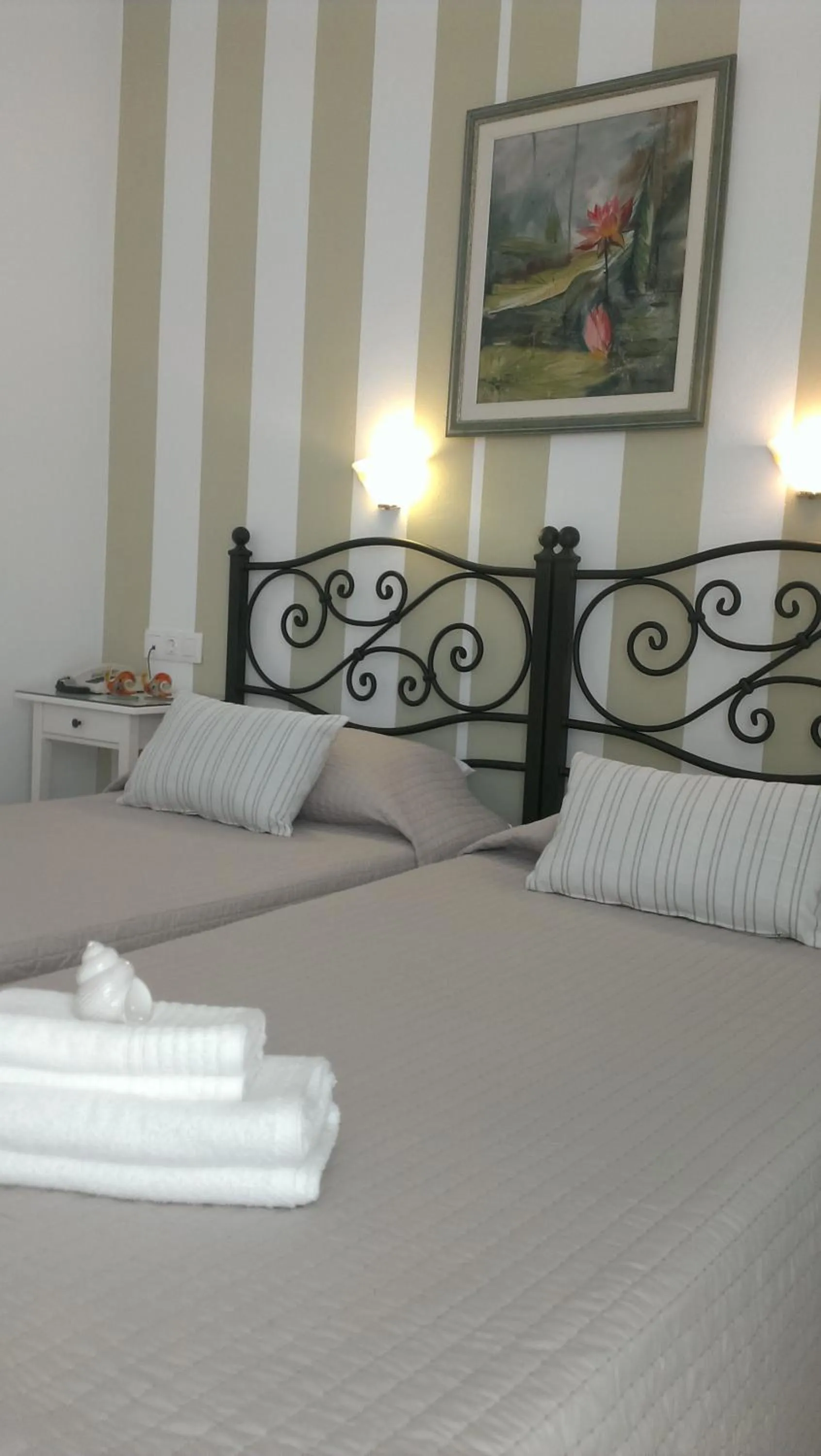 Bedroom, Bed in Hotel Cyclades