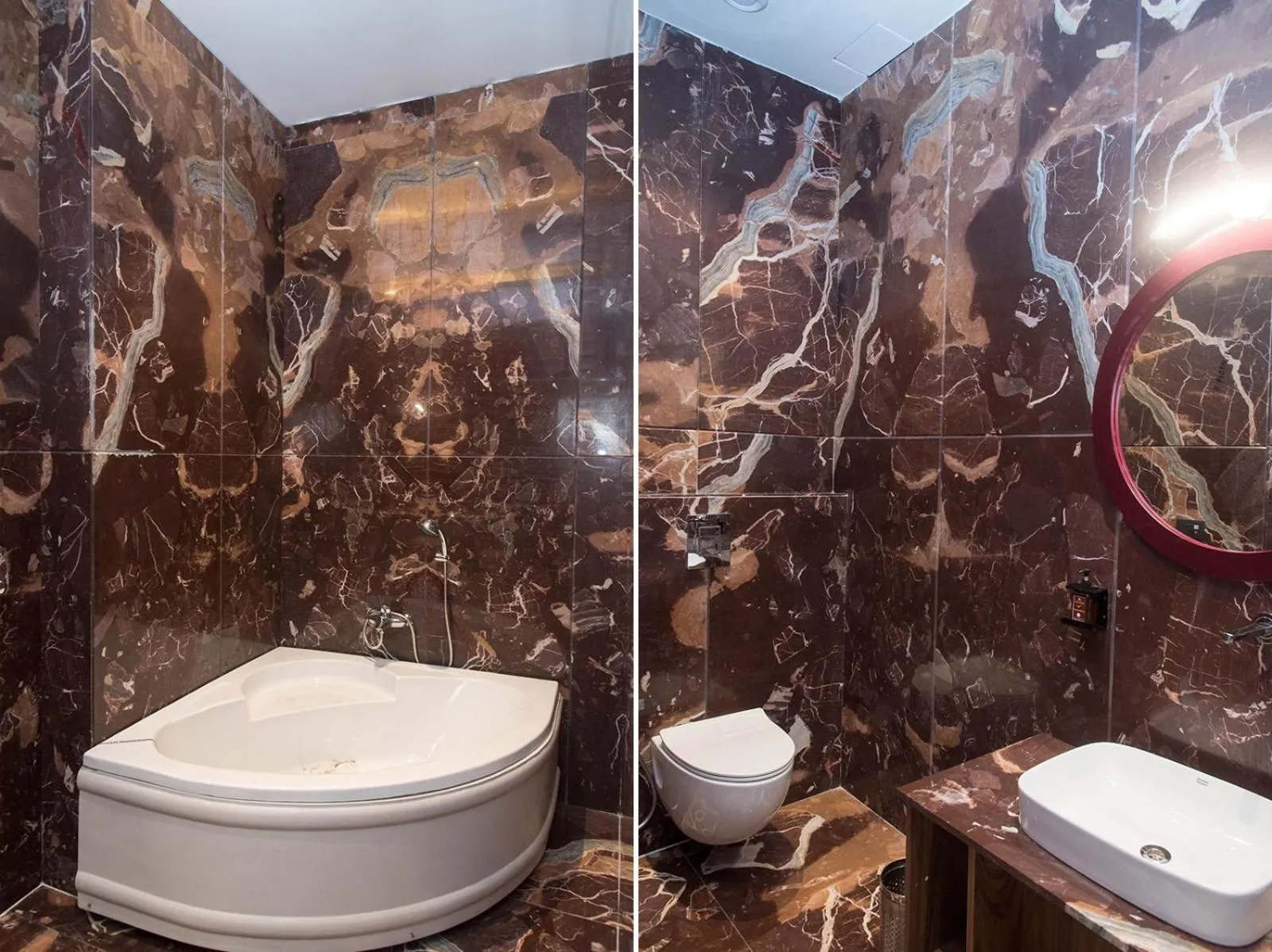 Bathroom in Raghu Mahal Hotel