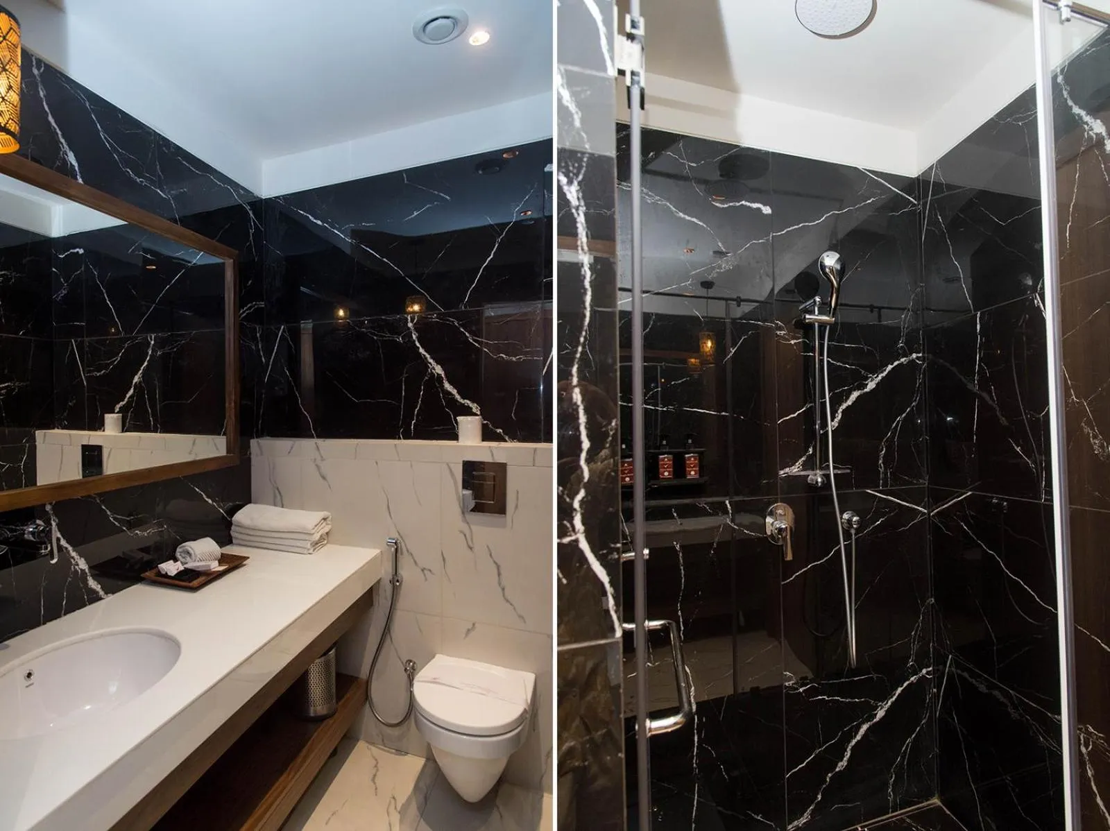 Toilet in Raghu Mahal Hotel