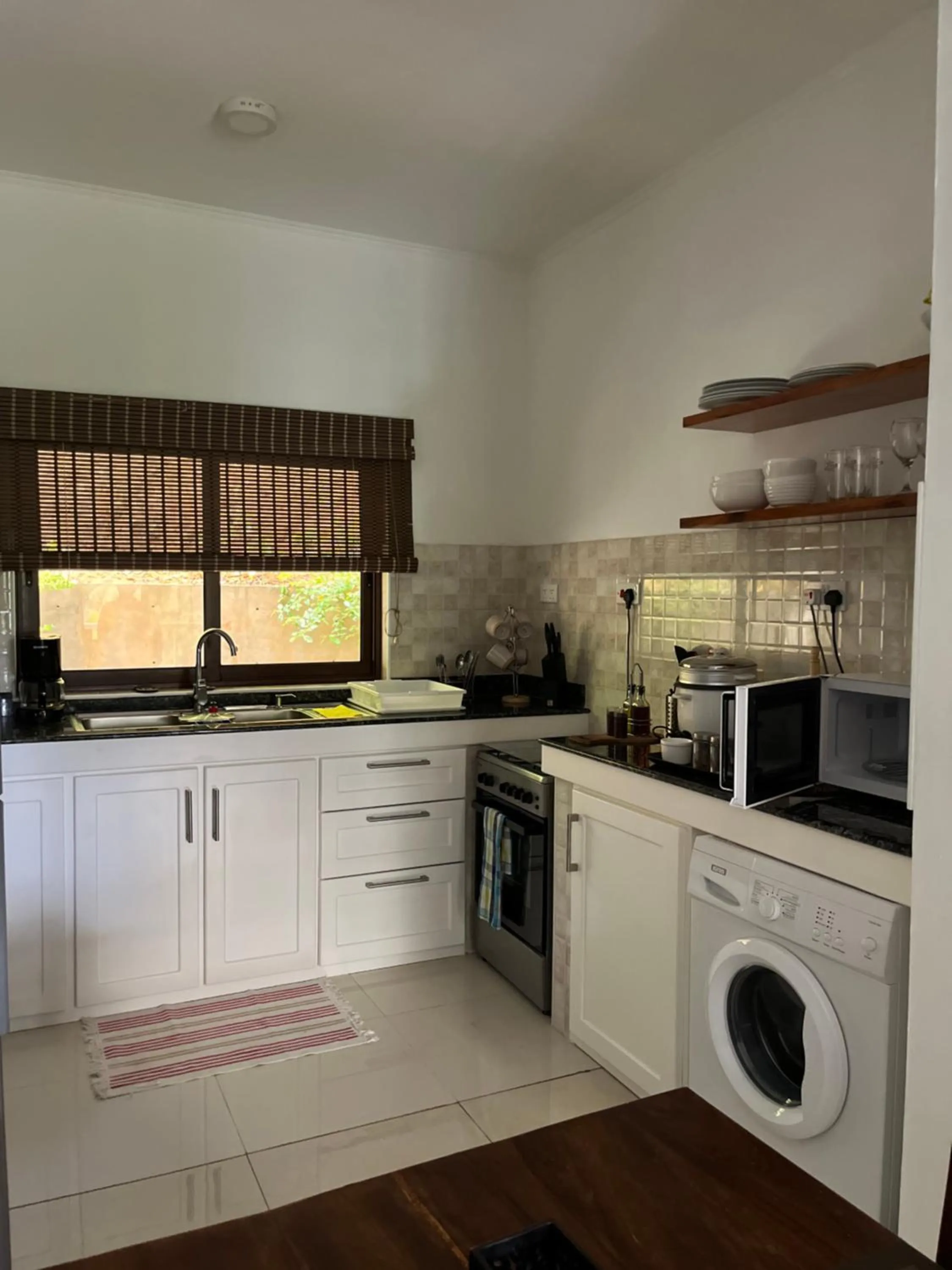 Kitchen or kitchenette in Kanasuk Self catering Apartments