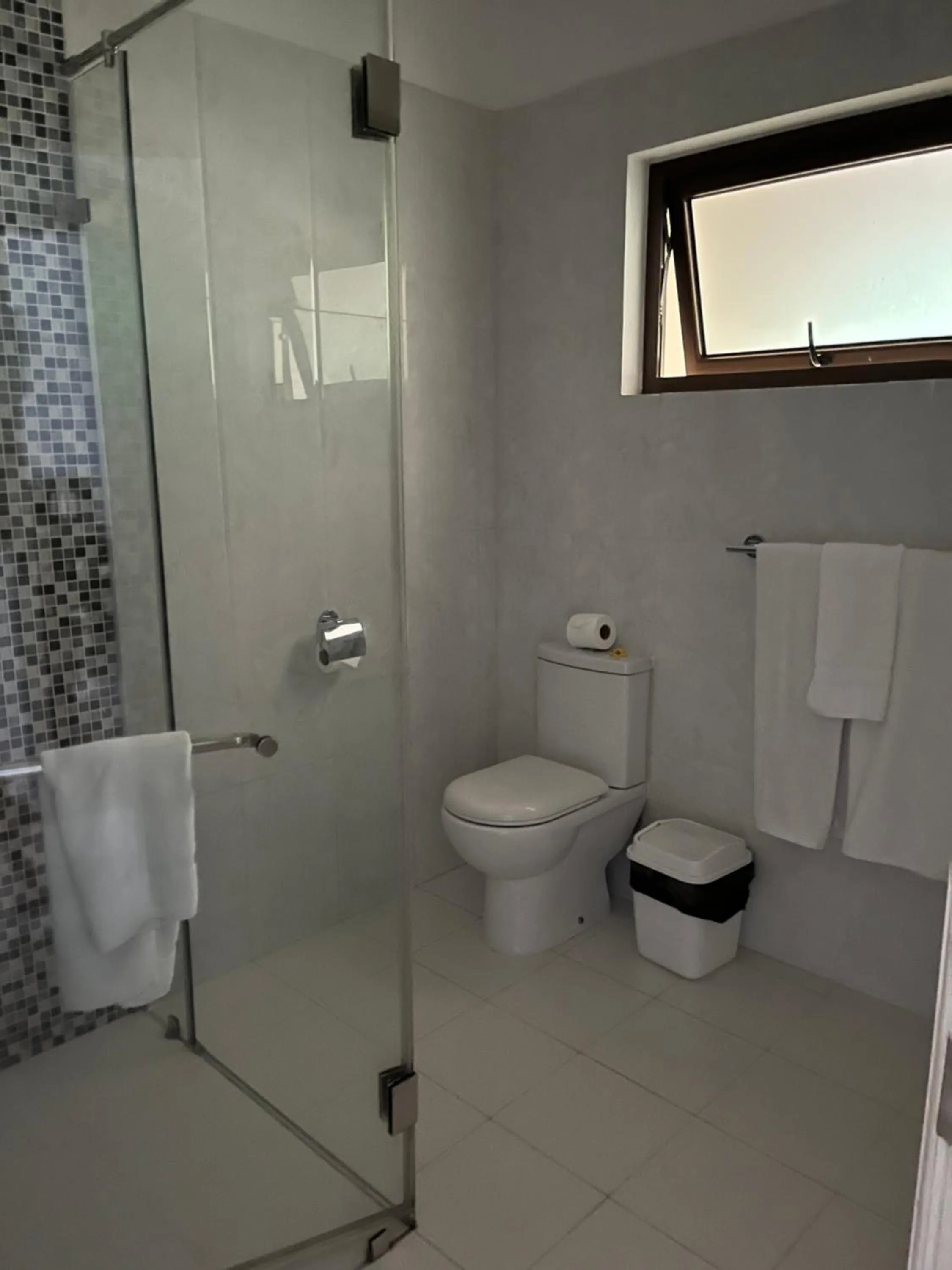 Bathroom in Kanasuk Self catering Apartments