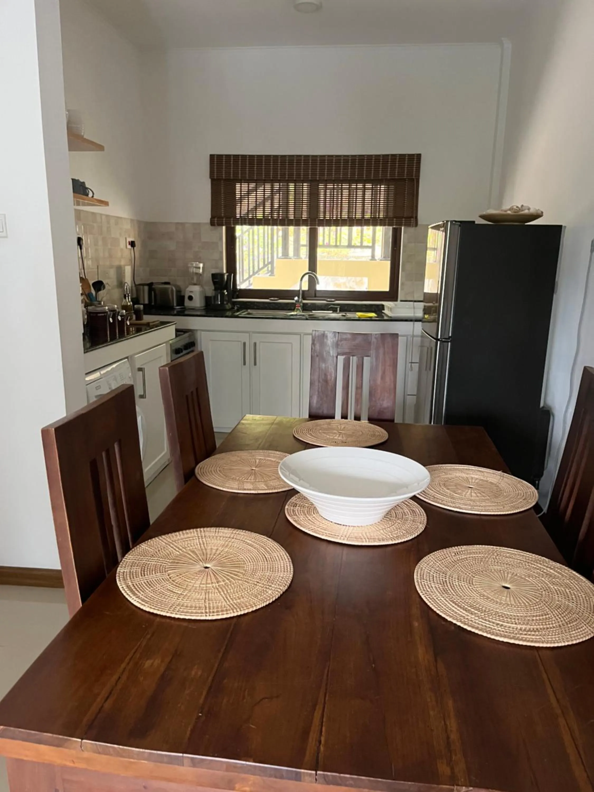 Kitchen or kitchenette in Kanasuk Self catering Apartments