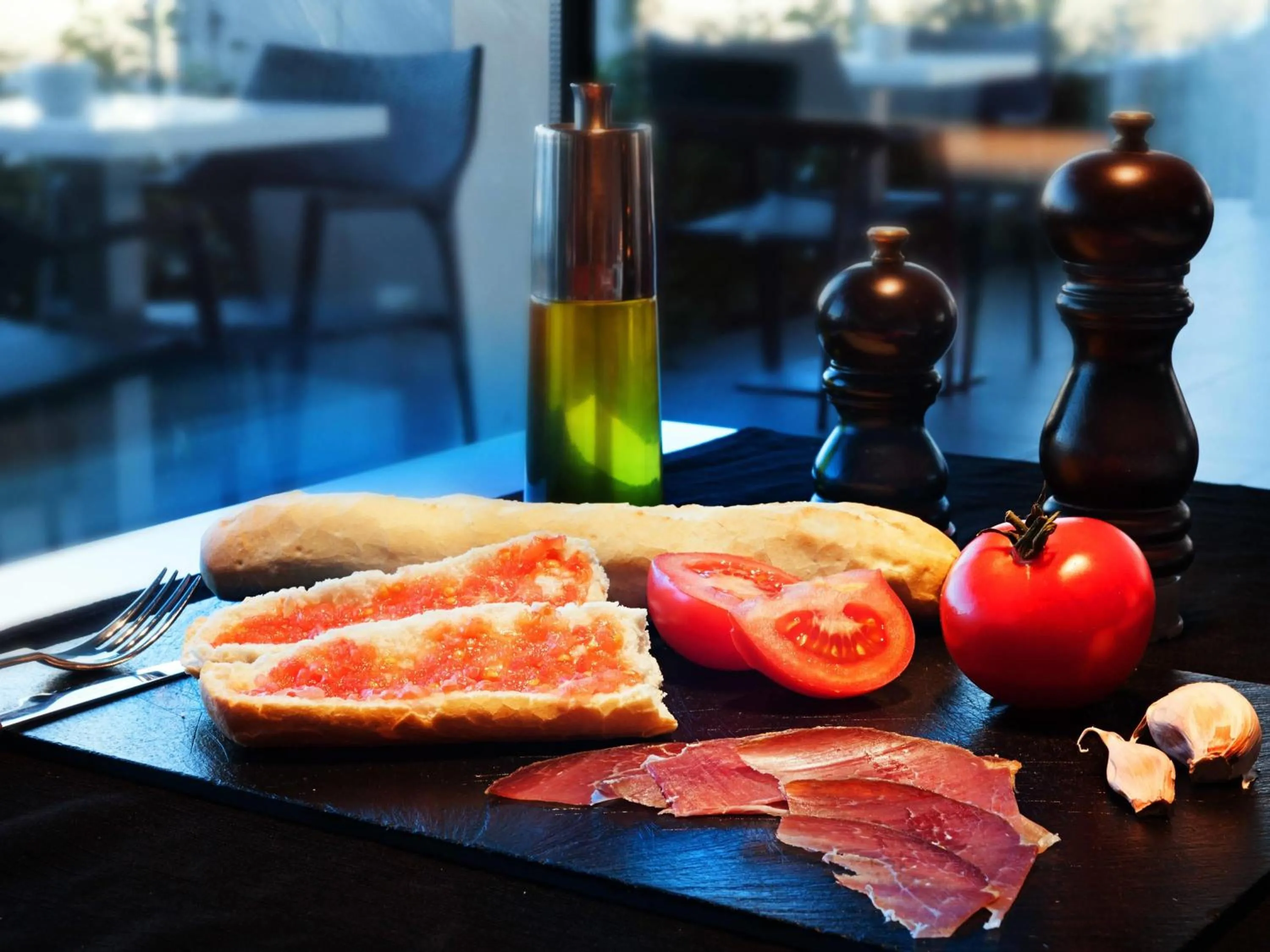 Restaurant/places to eat in Ibis Lleida