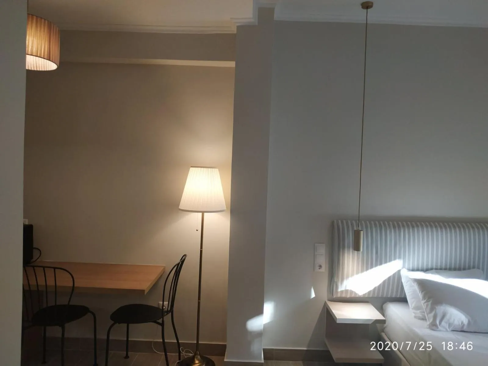 Living room, Bed in Lilly Apartments