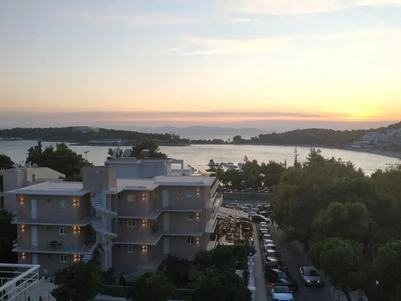 Bird's eye view in Lilly Apartments