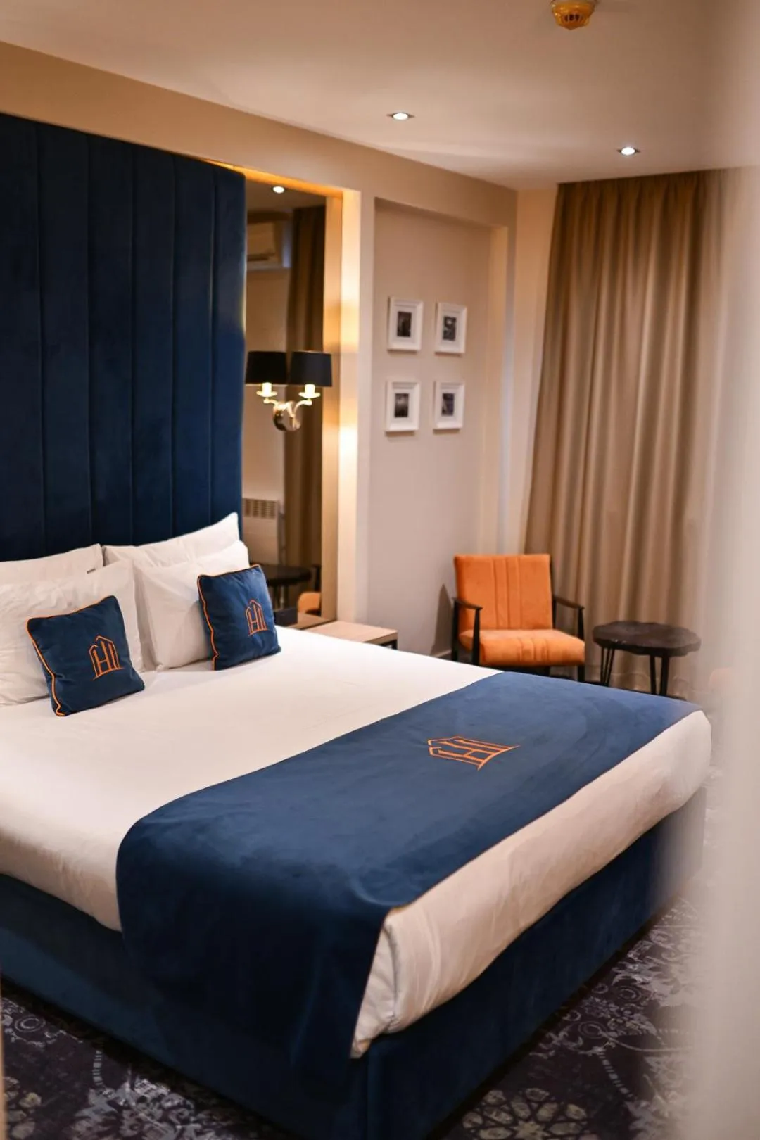 Bedroom, Bed in Hotel Ideja