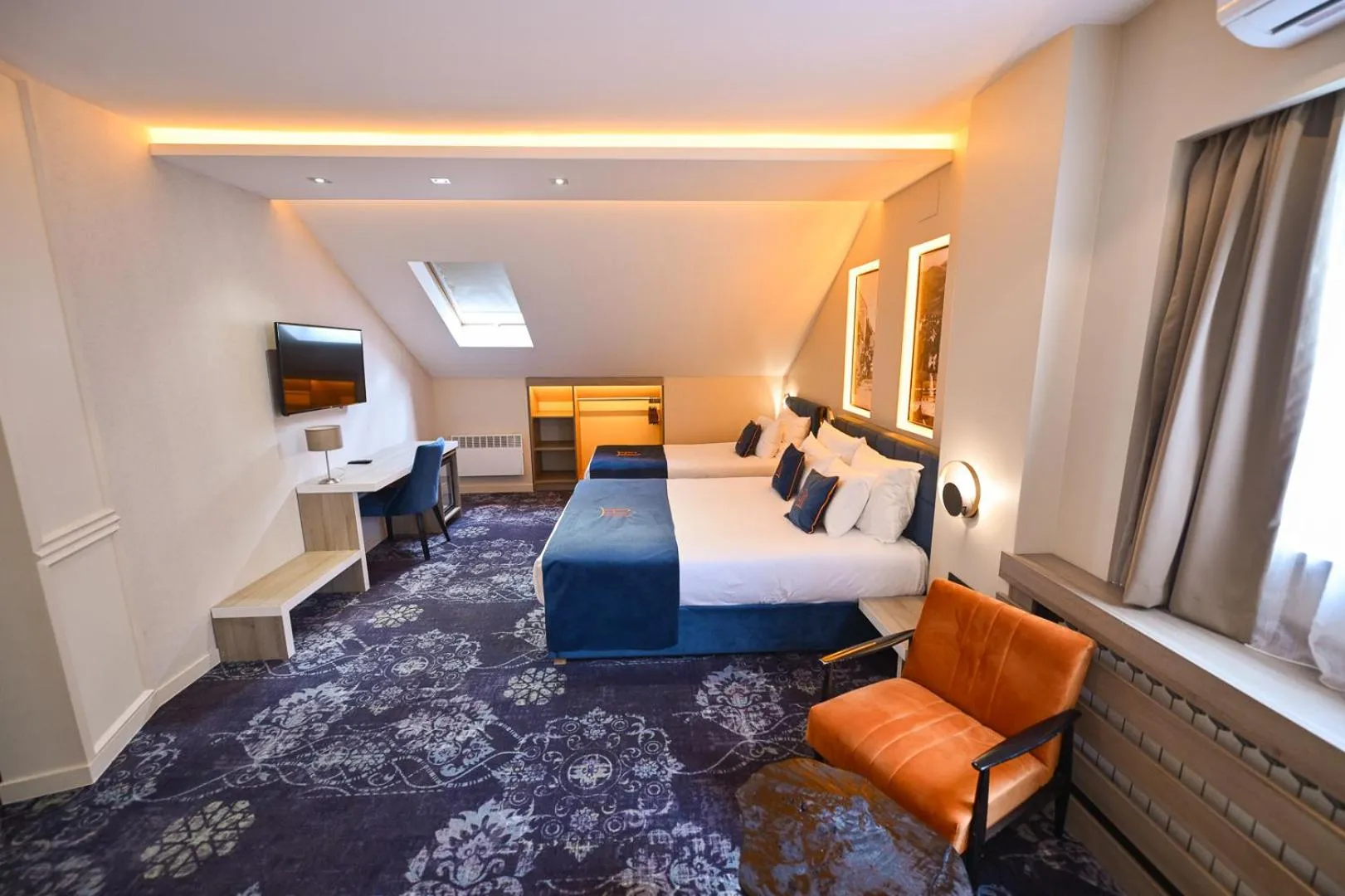 Bedroom, Bed in Hotel Ideja