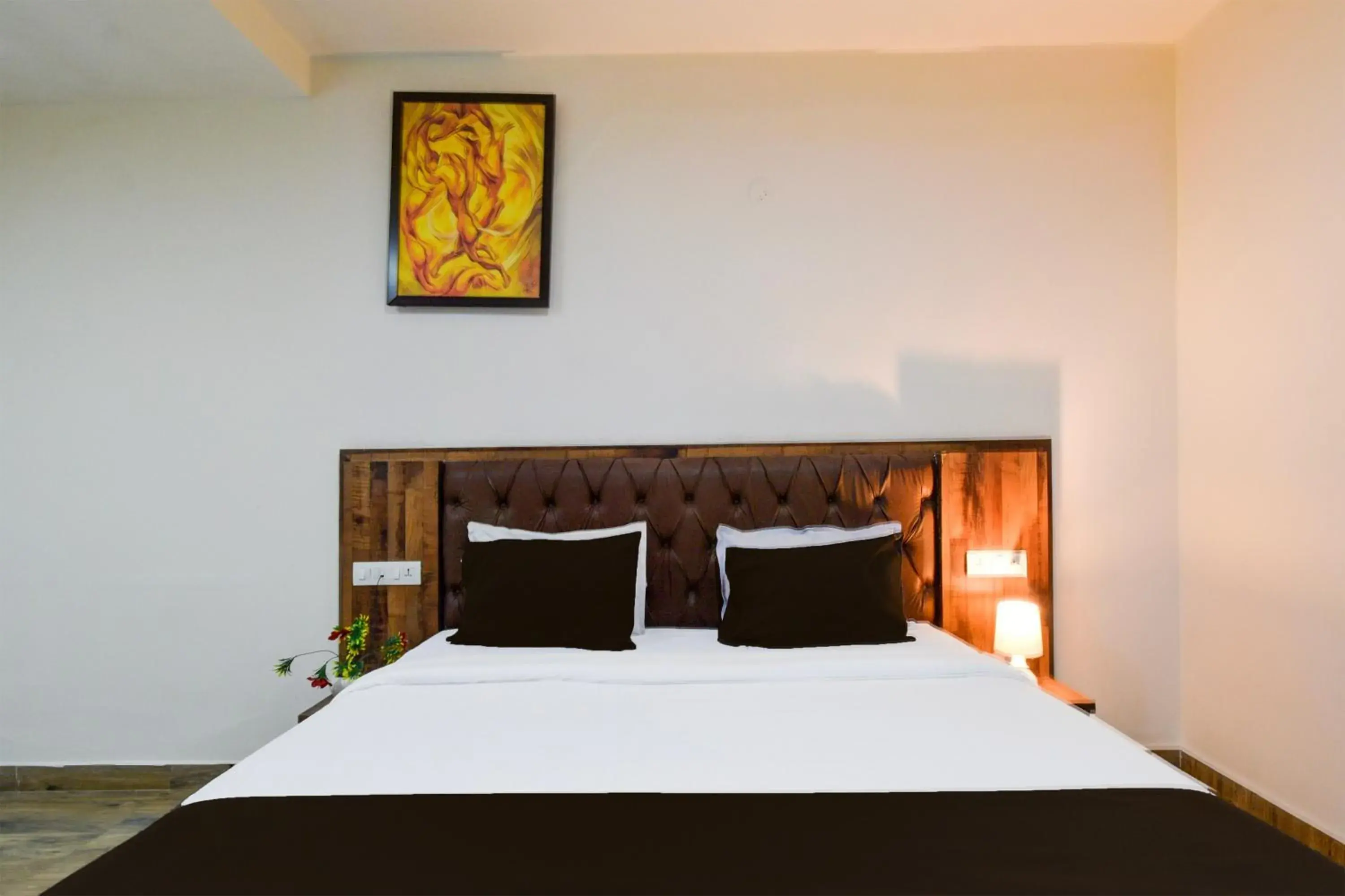 Standard Double Room - single occupancy in Collection O Hotel Surabhi Standard Double Room - single occupancy in Collection O Hotel Surabhi
