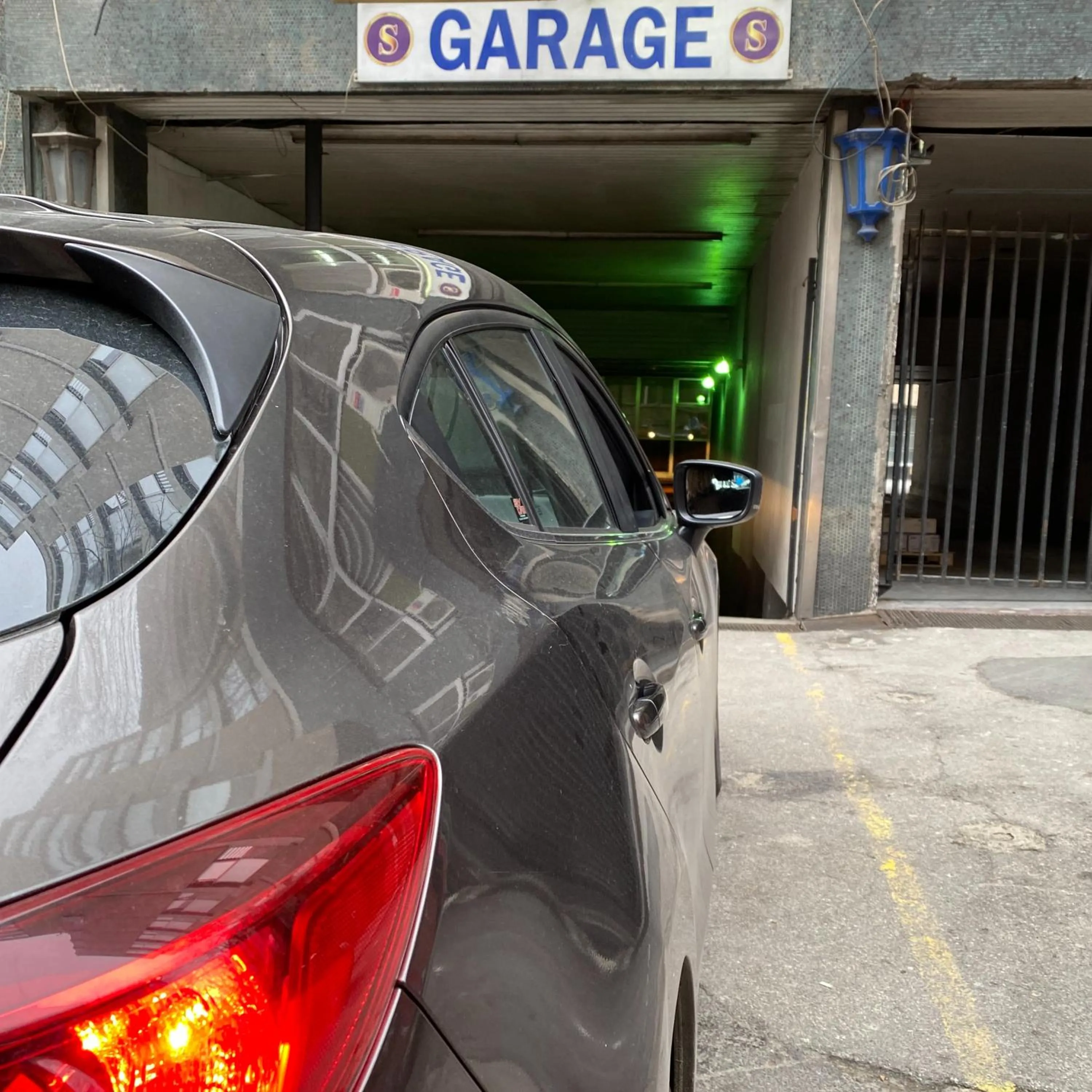 Parking in Hotel Slavija