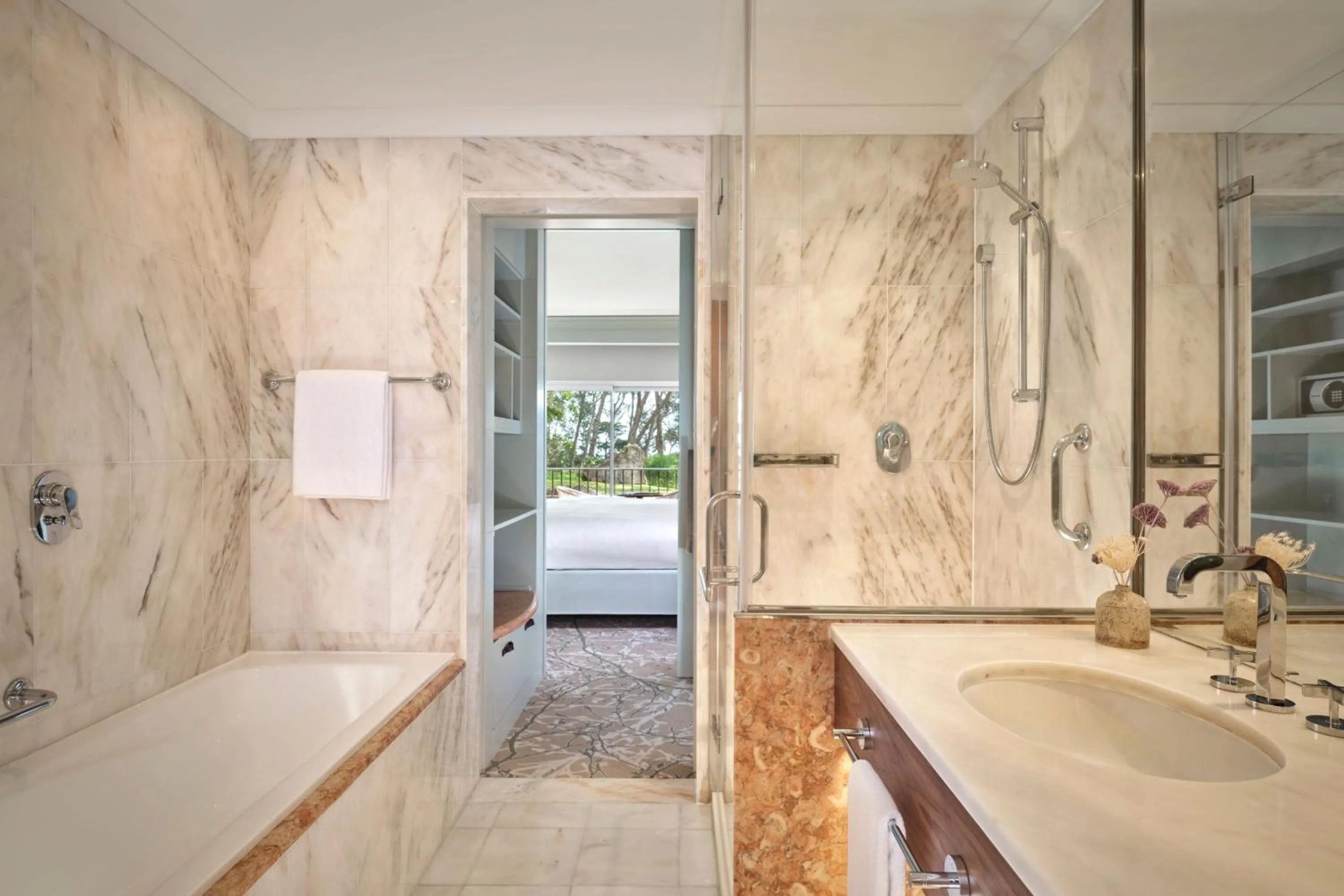 Bathroom in Penha Longa Resort