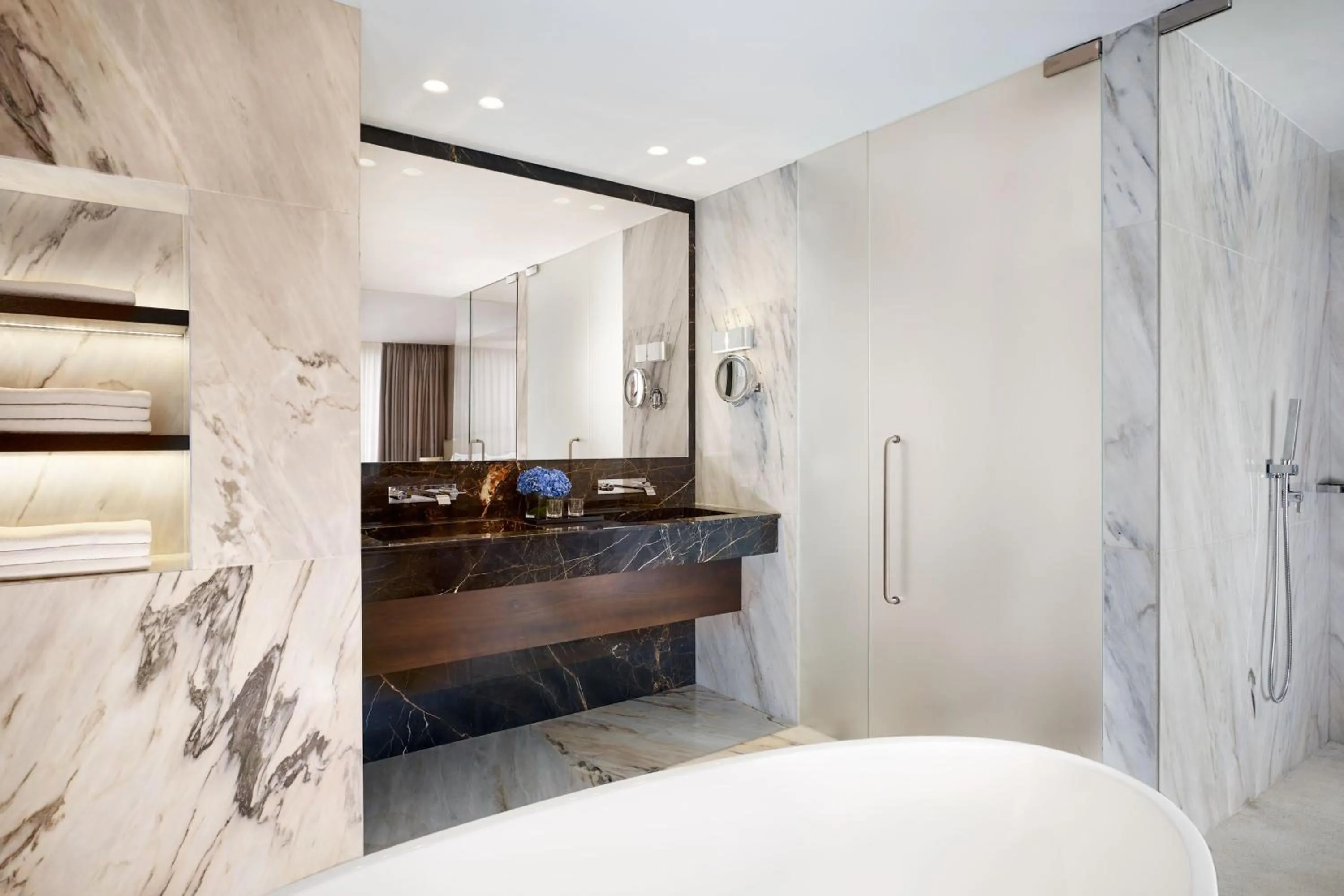 Photo of the whole room in Penha Longa Resort