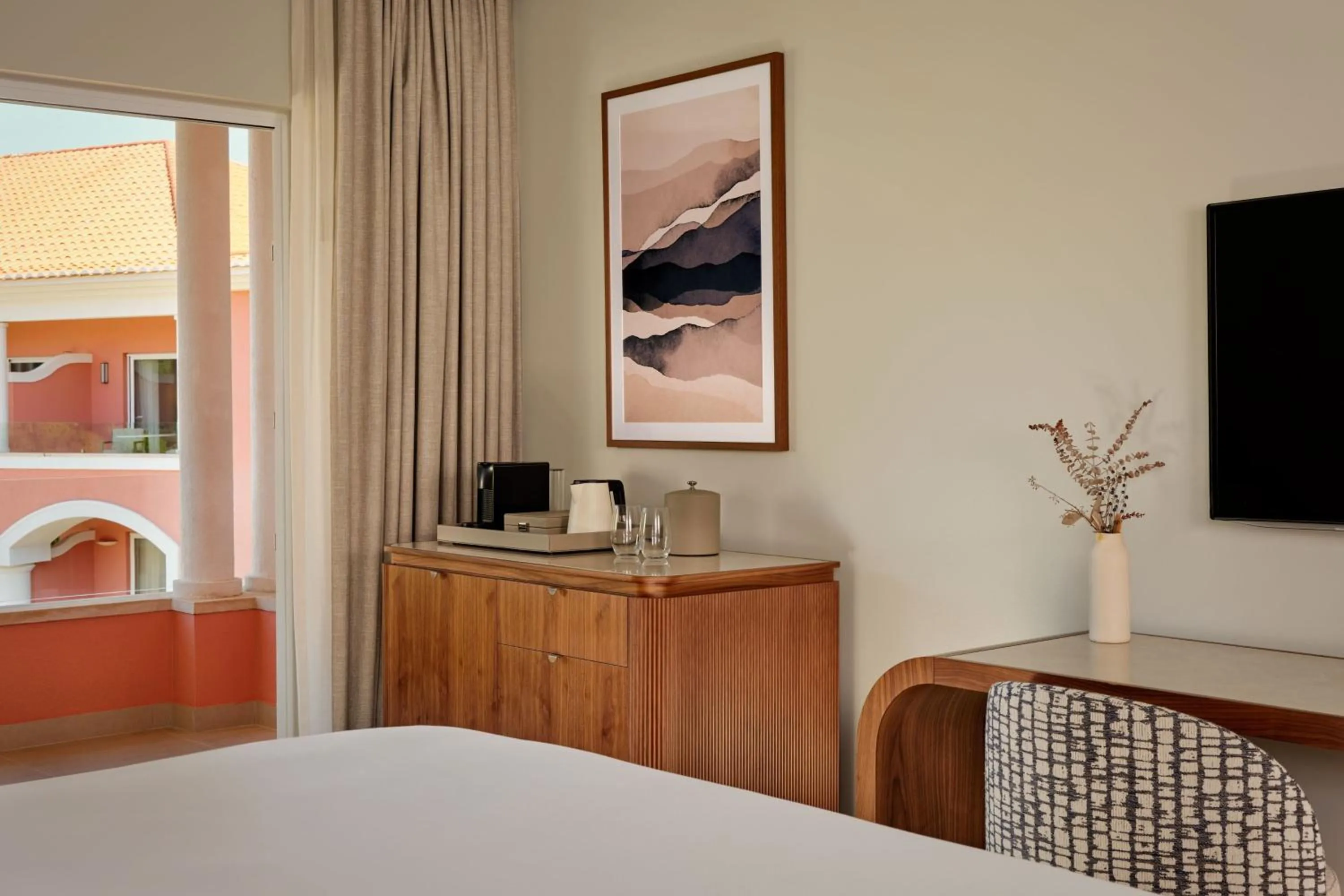 Photo of the whole room, Bed in Penha Longa Resort