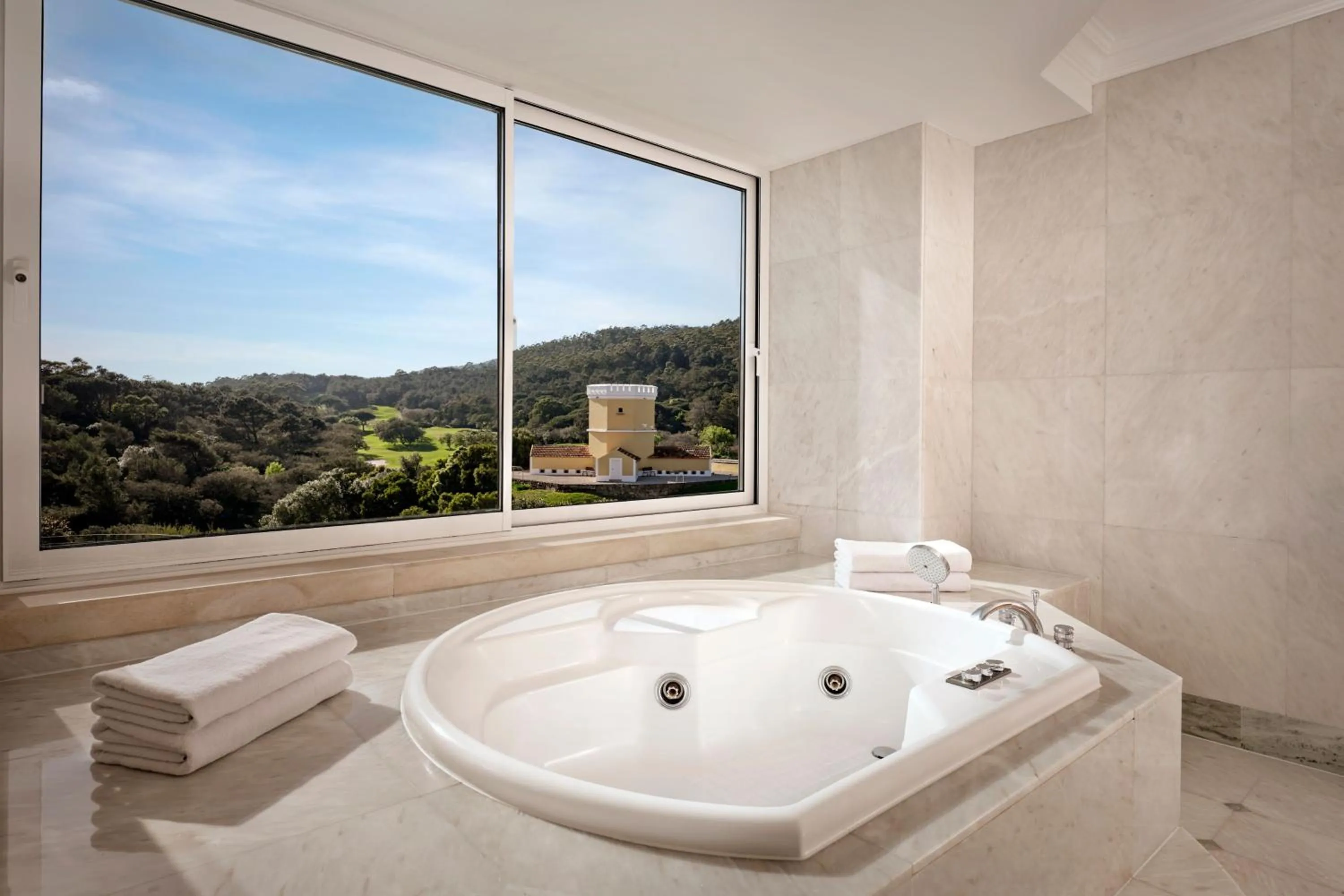 Bathroom in Penha Longa Resort
