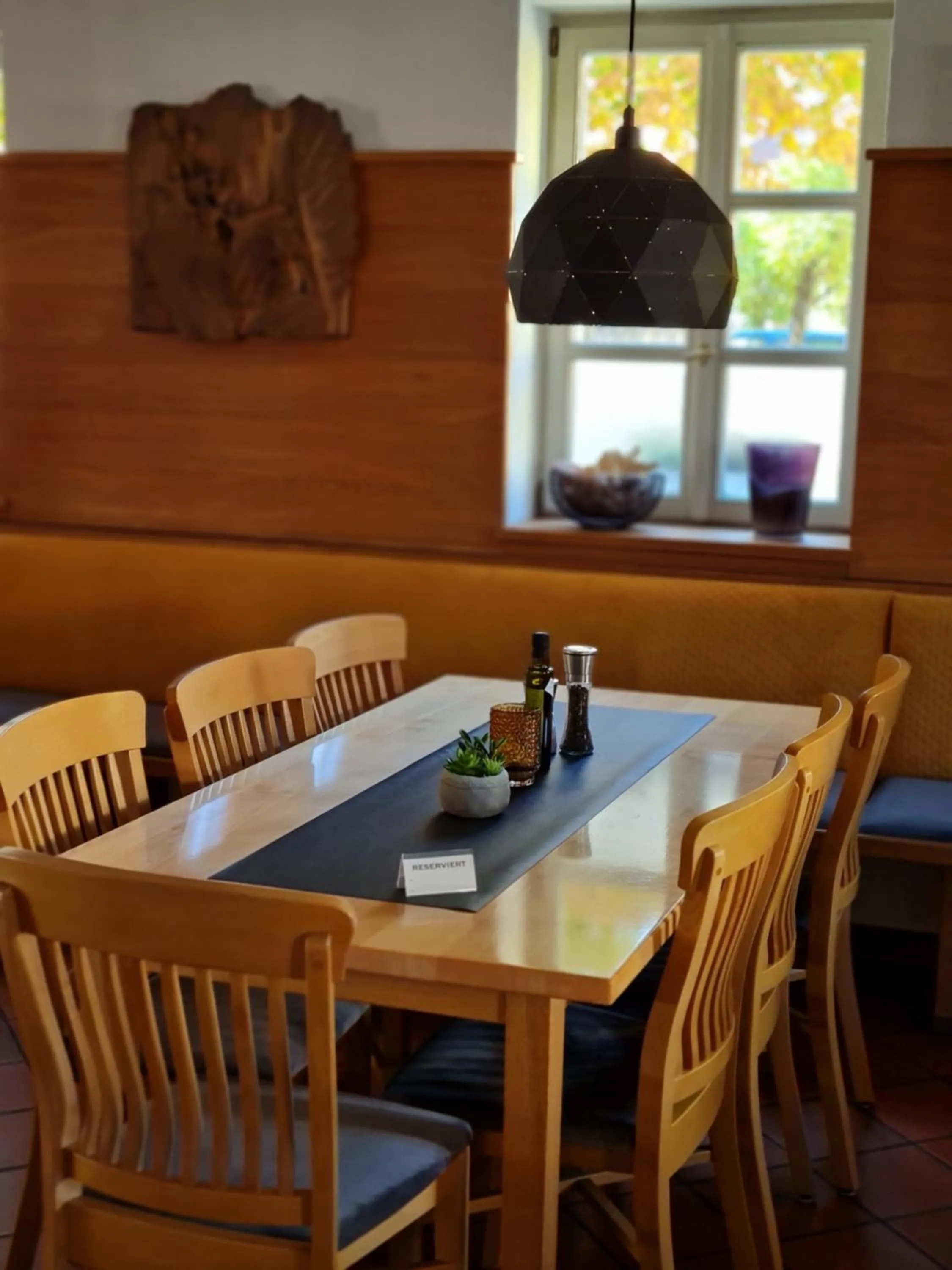 Restaurant/places to eat in Gasthof zur Post
