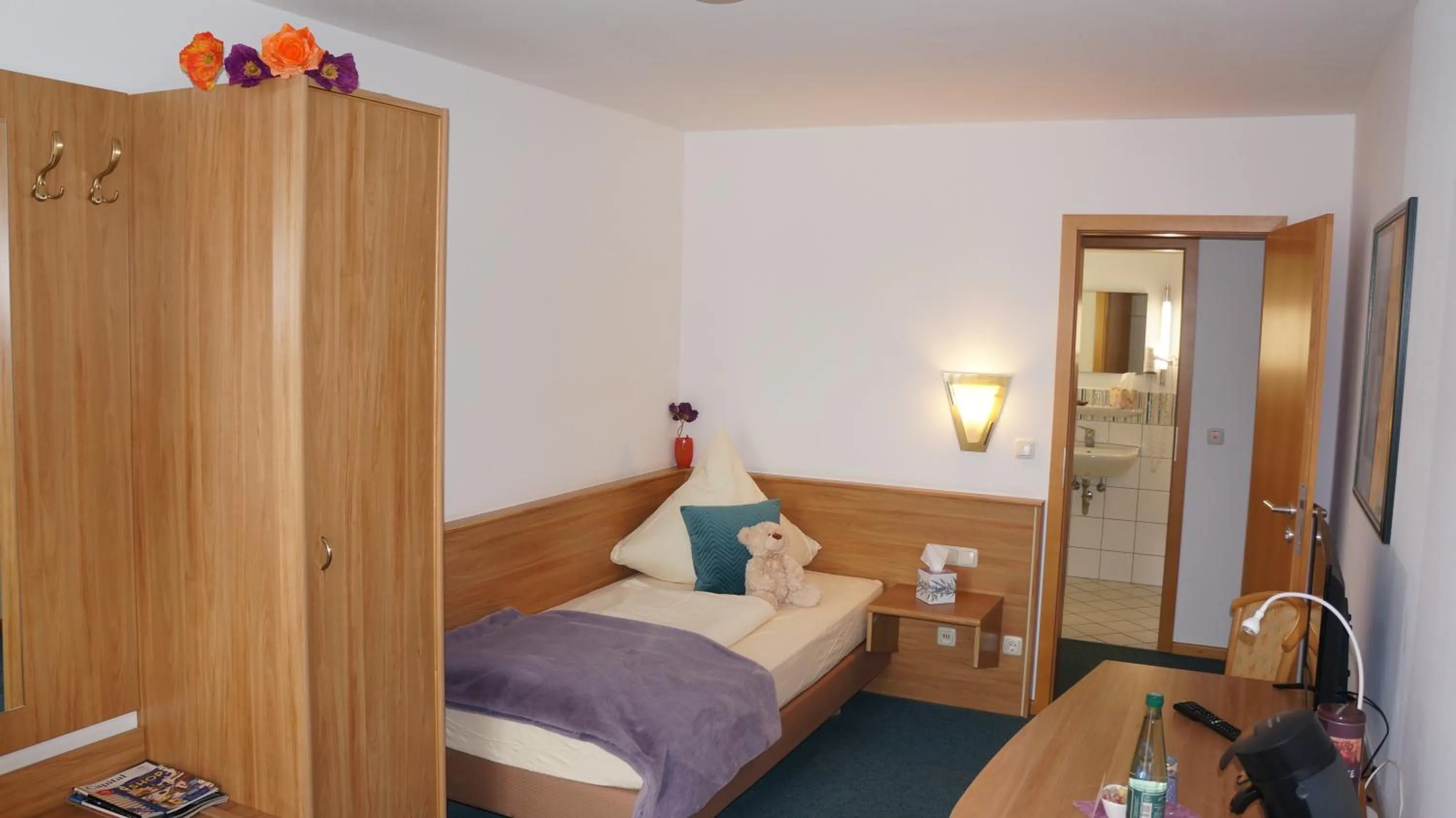 Photo of the whole room, Bed in Gasthof zur Post