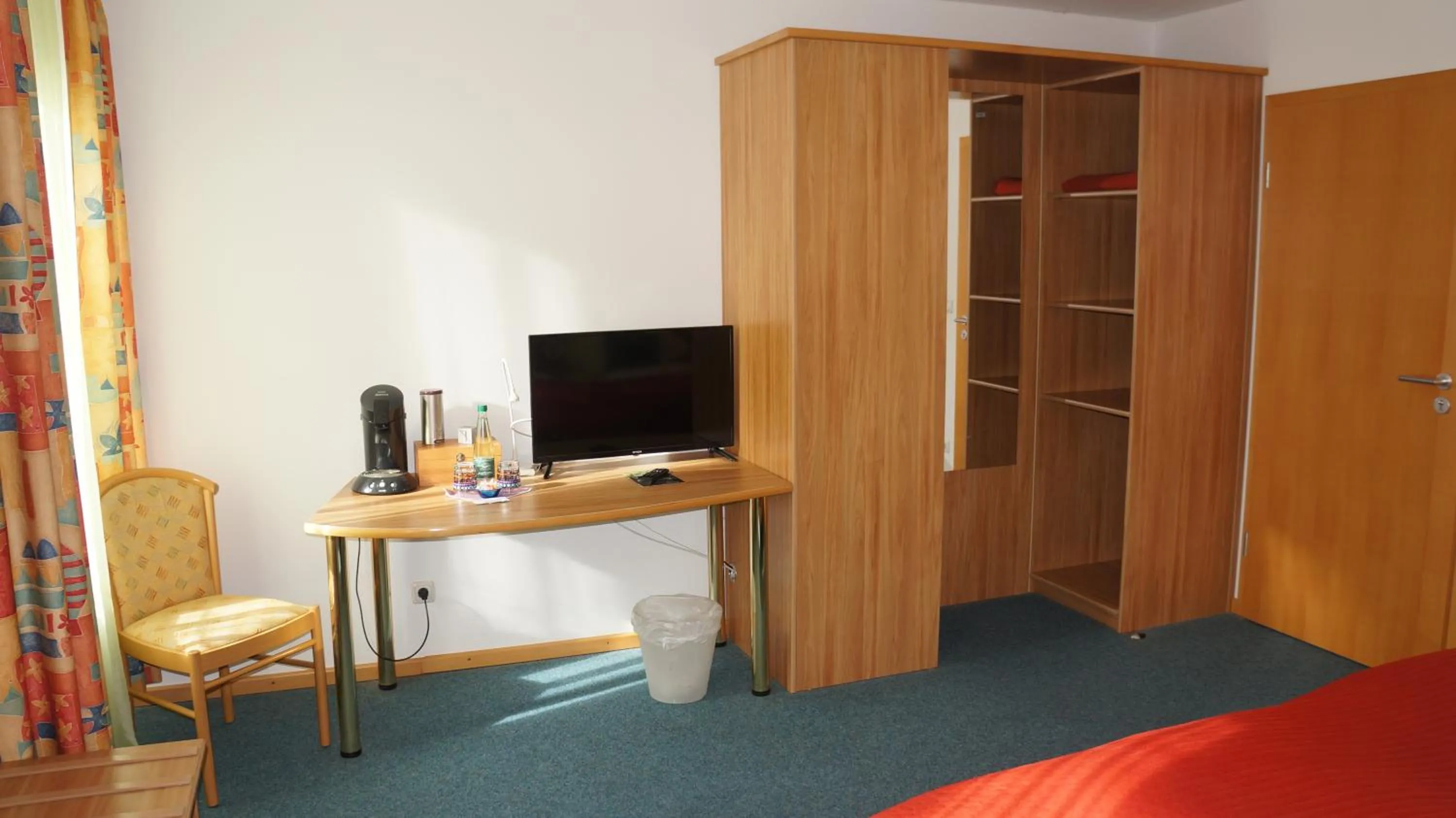 Photo of the whole room in Gasthof zur Post