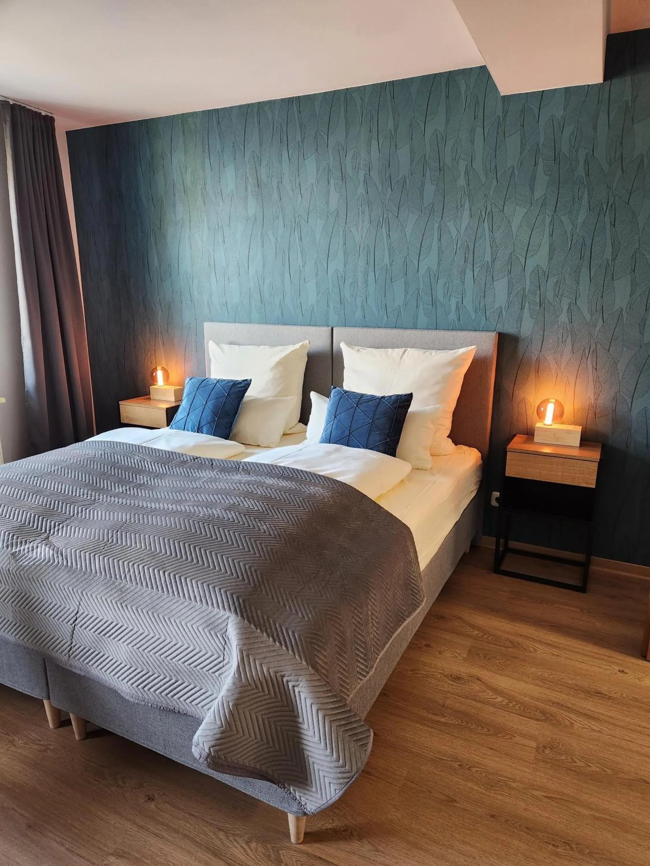 Shower, Bed in Gasthof zur Post