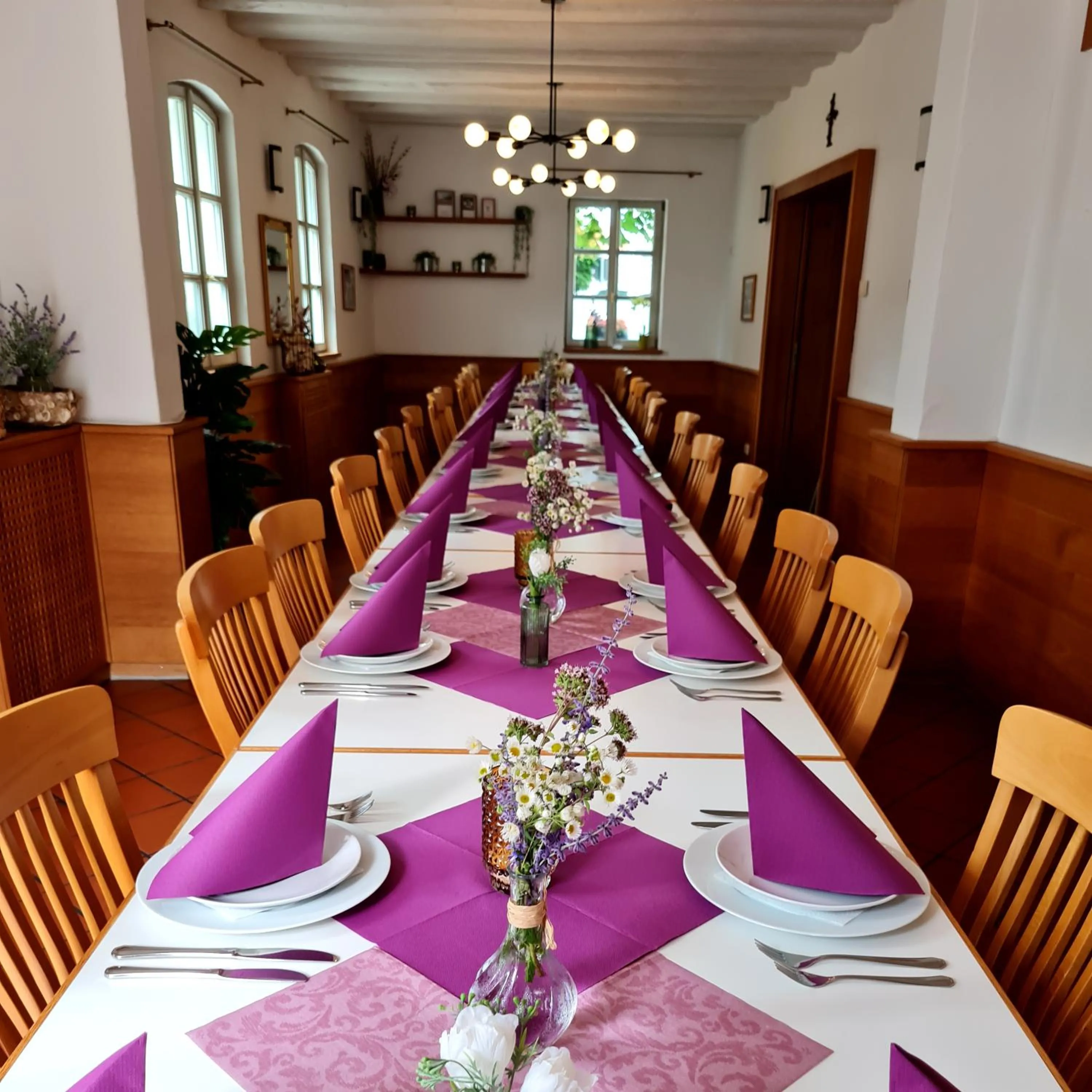 Restaurant/places to eat in Gasthof zur Post