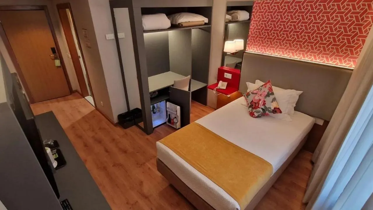 Bed in Hotel 3K Madrid