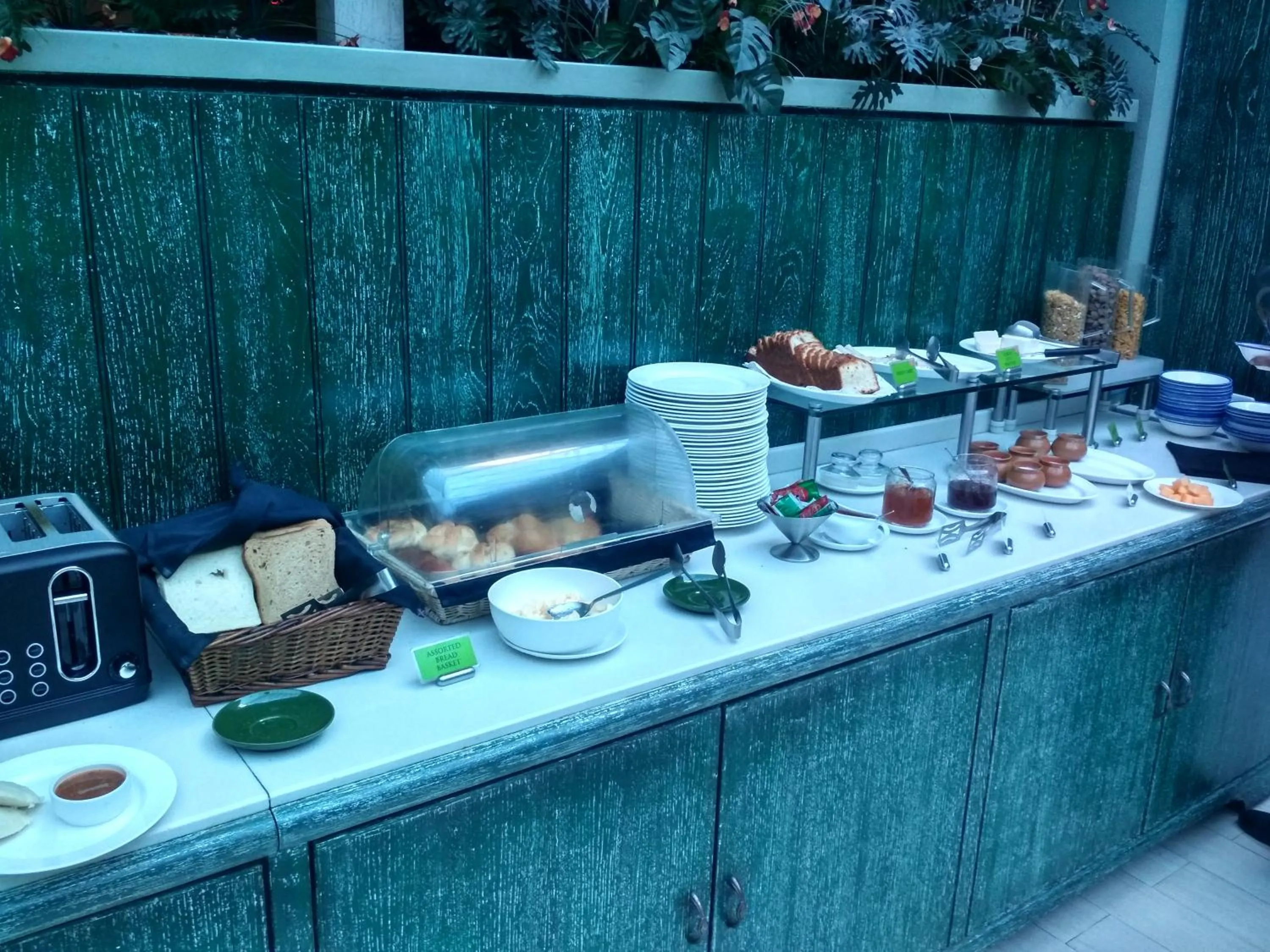 Breakfast in E Square The Fern, Pune