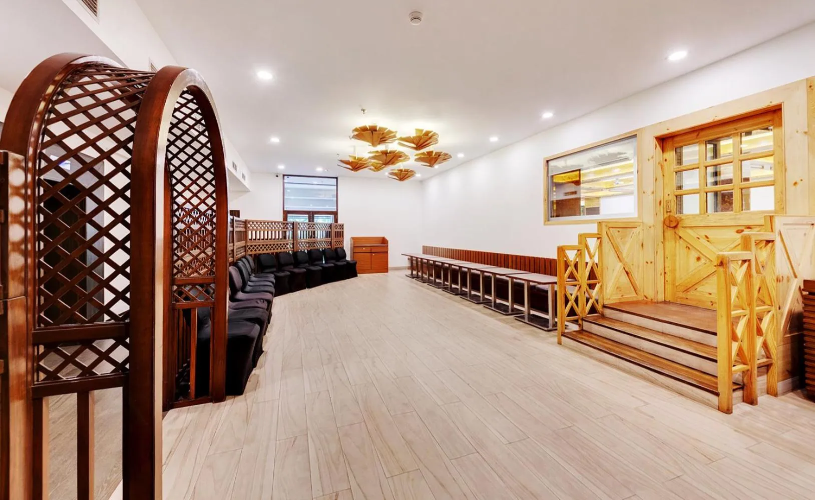 Banquet/Function facilities in E Square The Fern, Pune