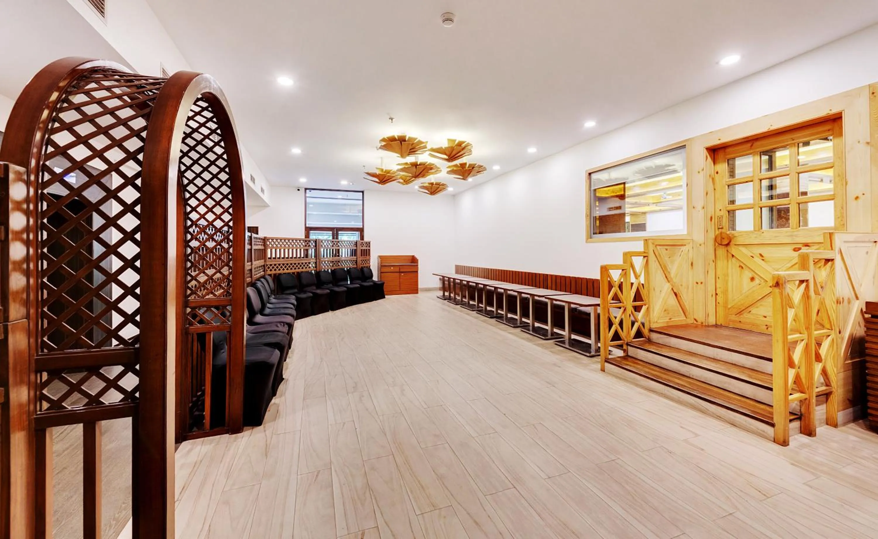 Banquet/Function facilities in E Square The Fern, Pune