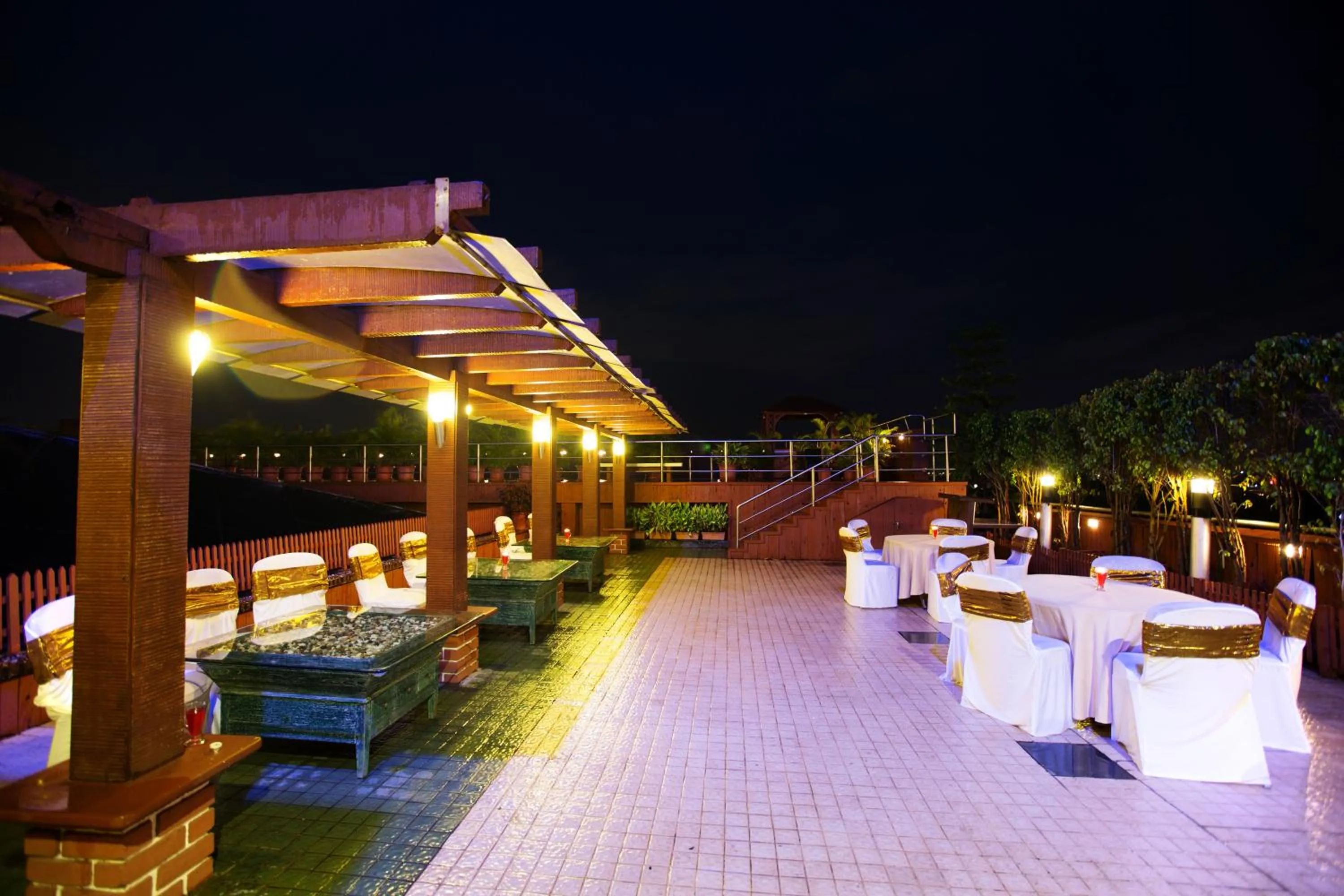 Night in E Square The Fern, Pune