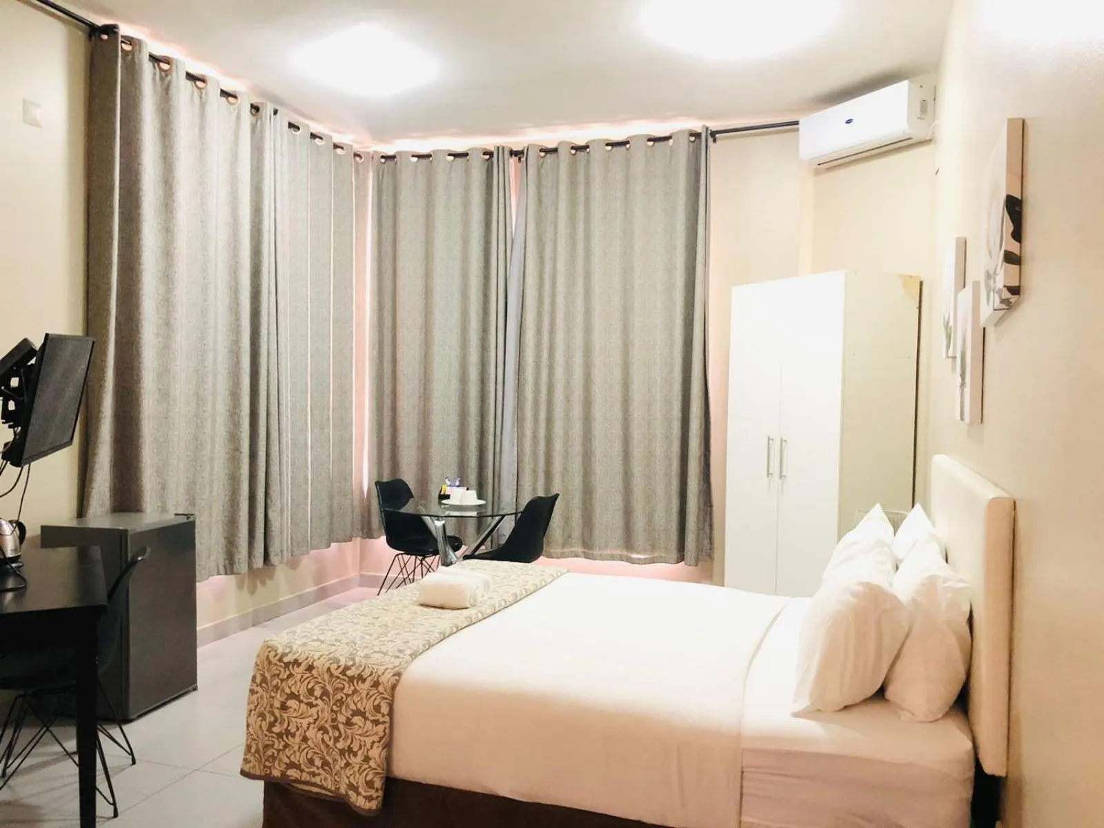 Bed in Angel Boutique Hotel