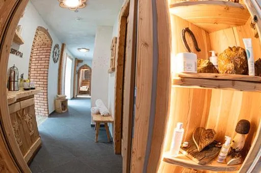 Property building in Hotel Ristorante Milano