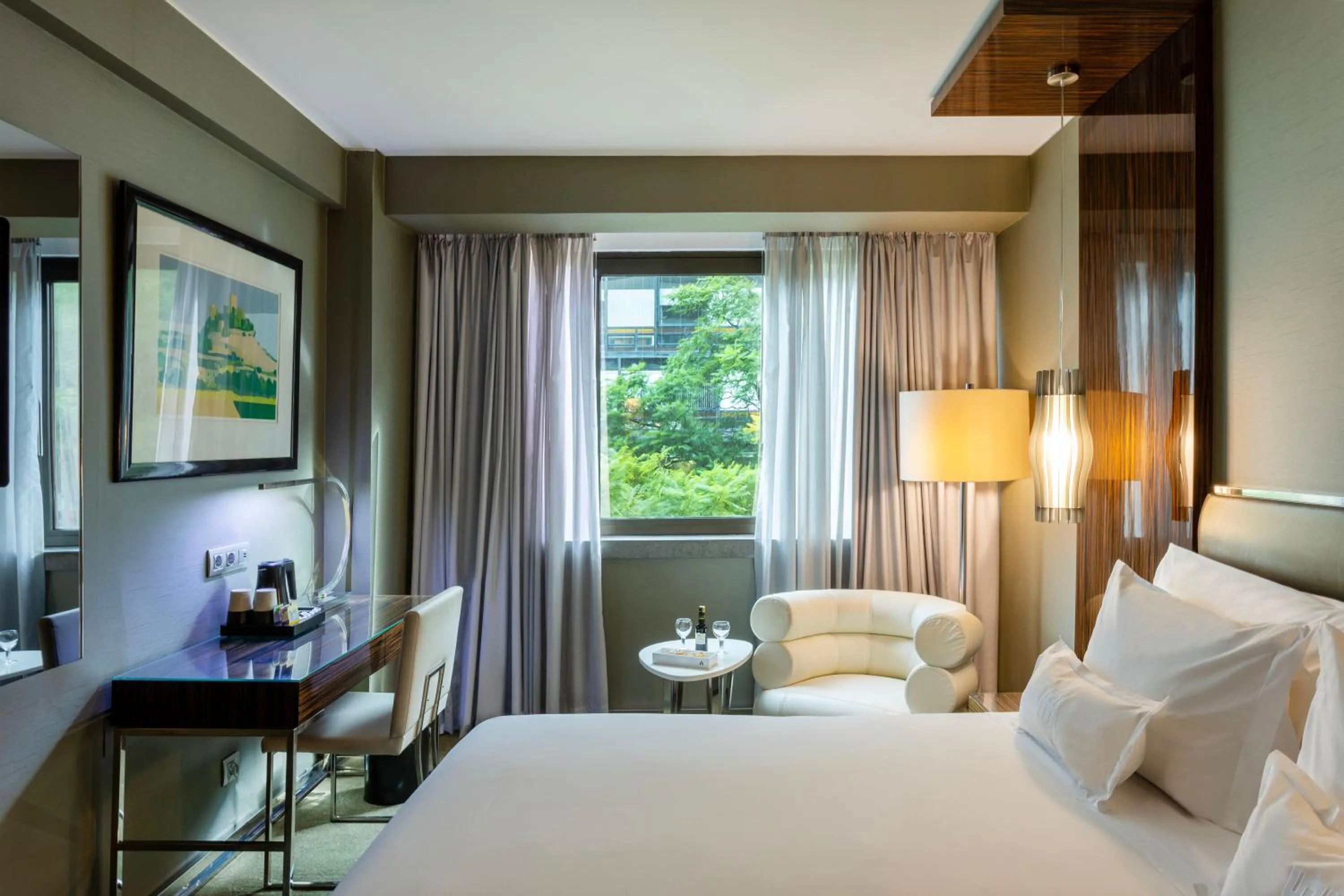 Bed in Altis Grand Hotel