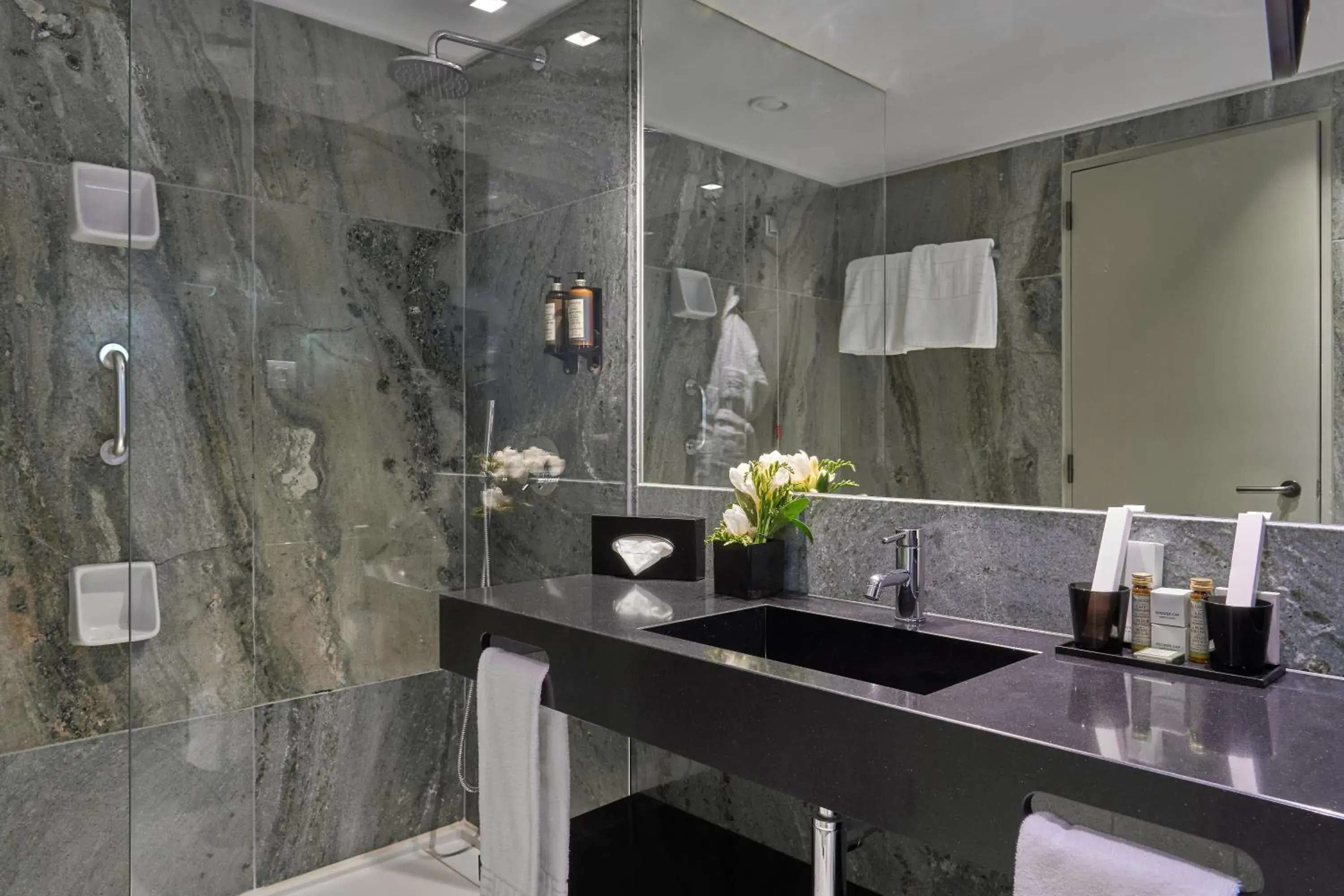 Deluxe Single Room in Altis Grand Hotel Deluxe Single Room in Altis Grand Hotel