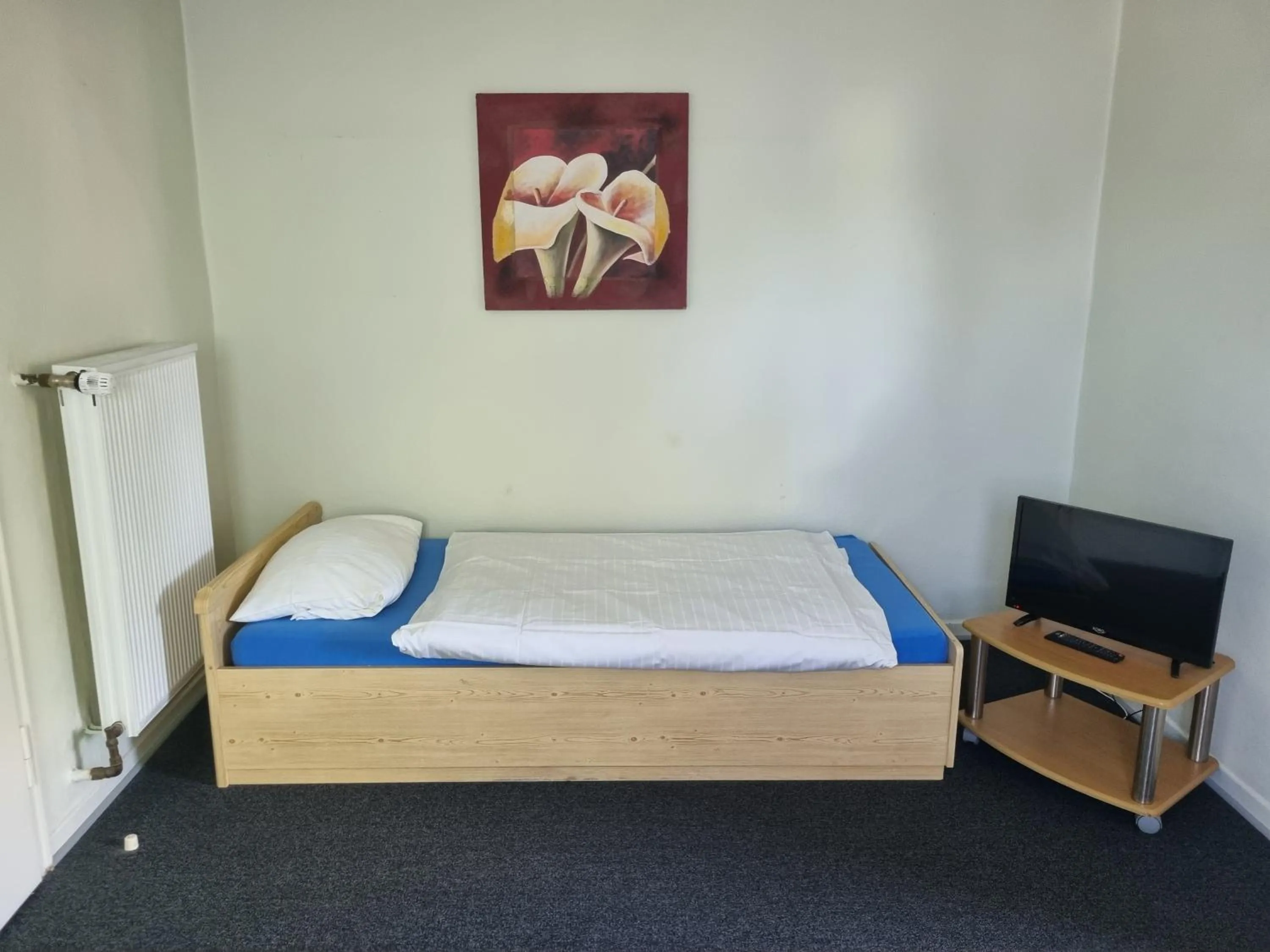 Bed in Hotel Schwung