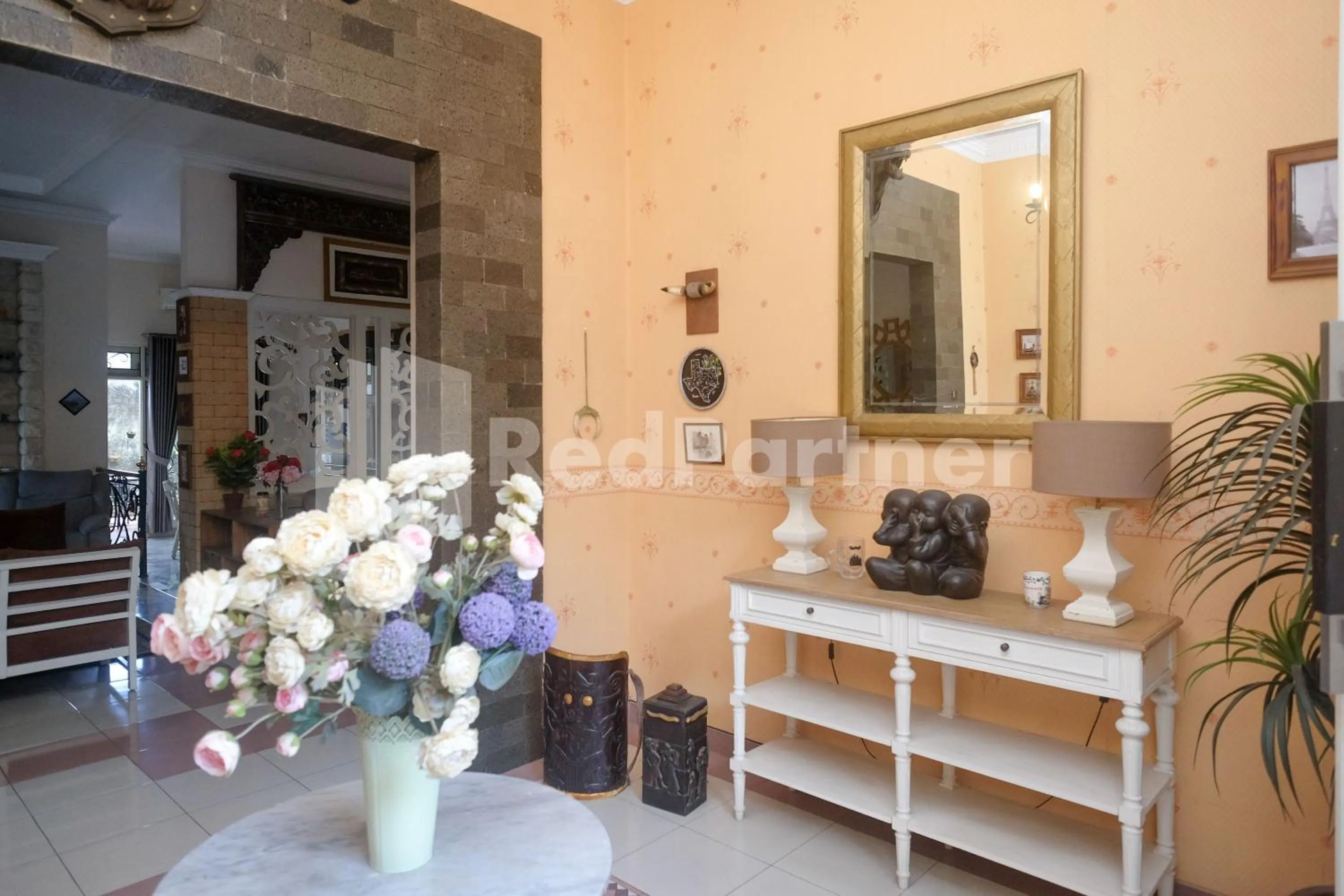 Property building in Just 11 Boutique Syariah Mitra RedDoorz near UGM Yogyakarta