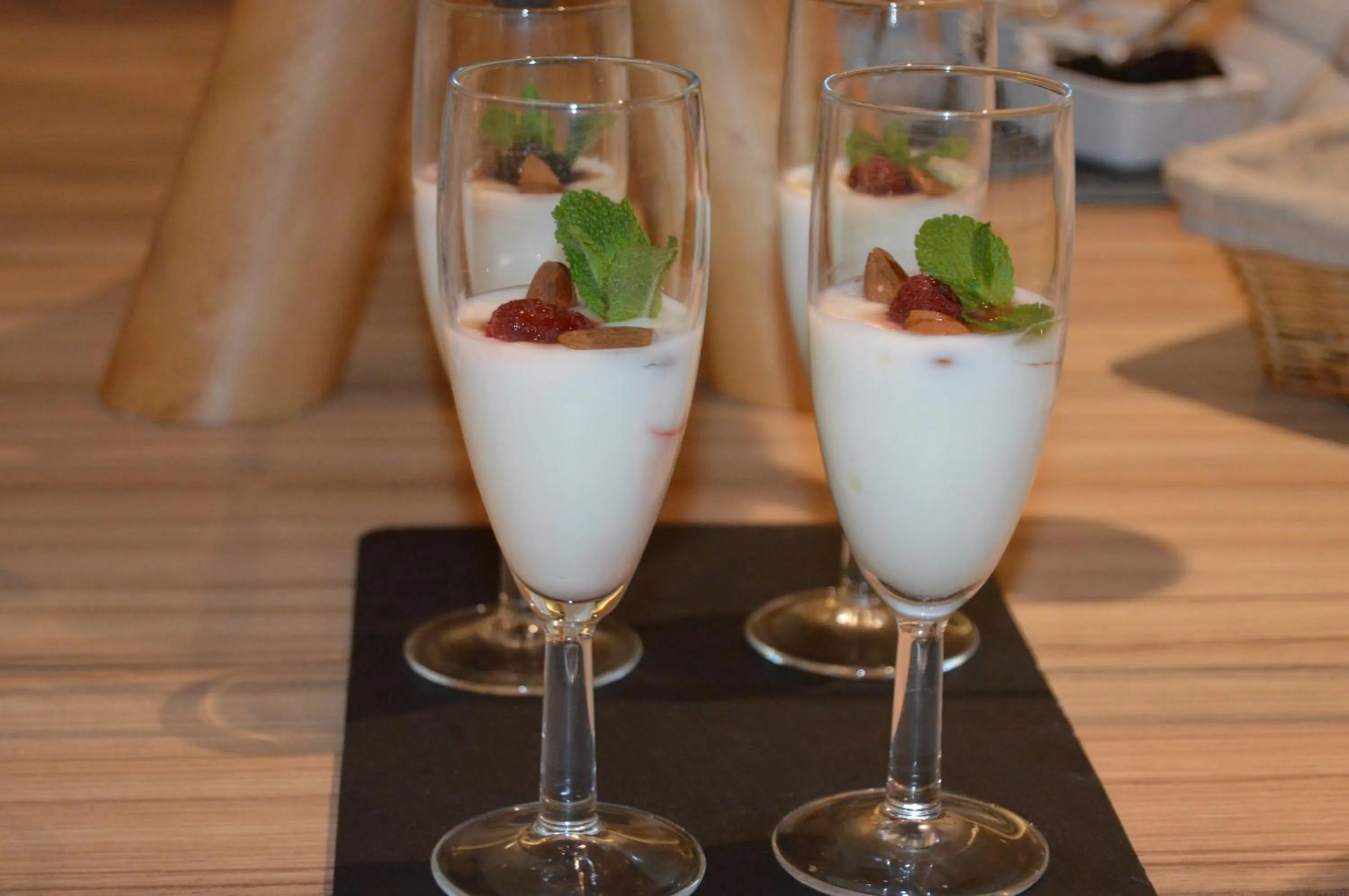 Restaurant/places to eat in Hotel 3K Barcelona