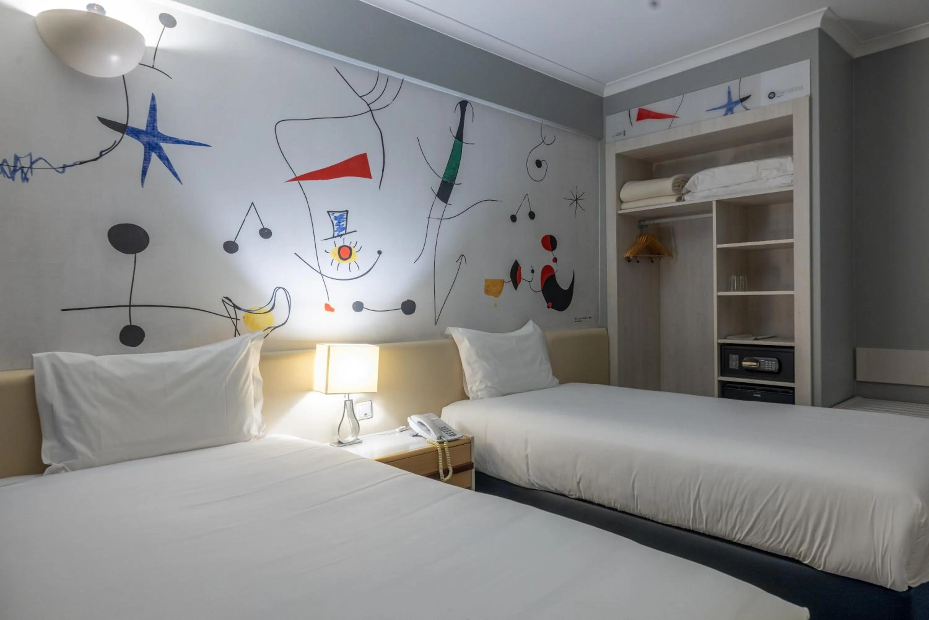 Bed in Hotel 3K Barcelona