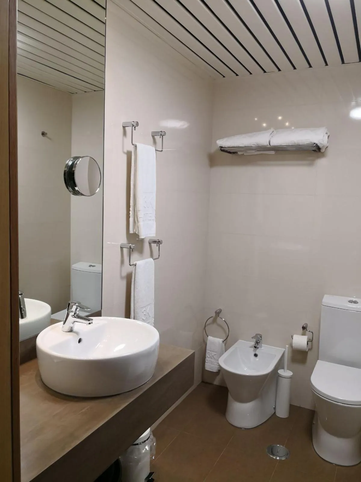 Toilet in Hotel 3K Barcelona