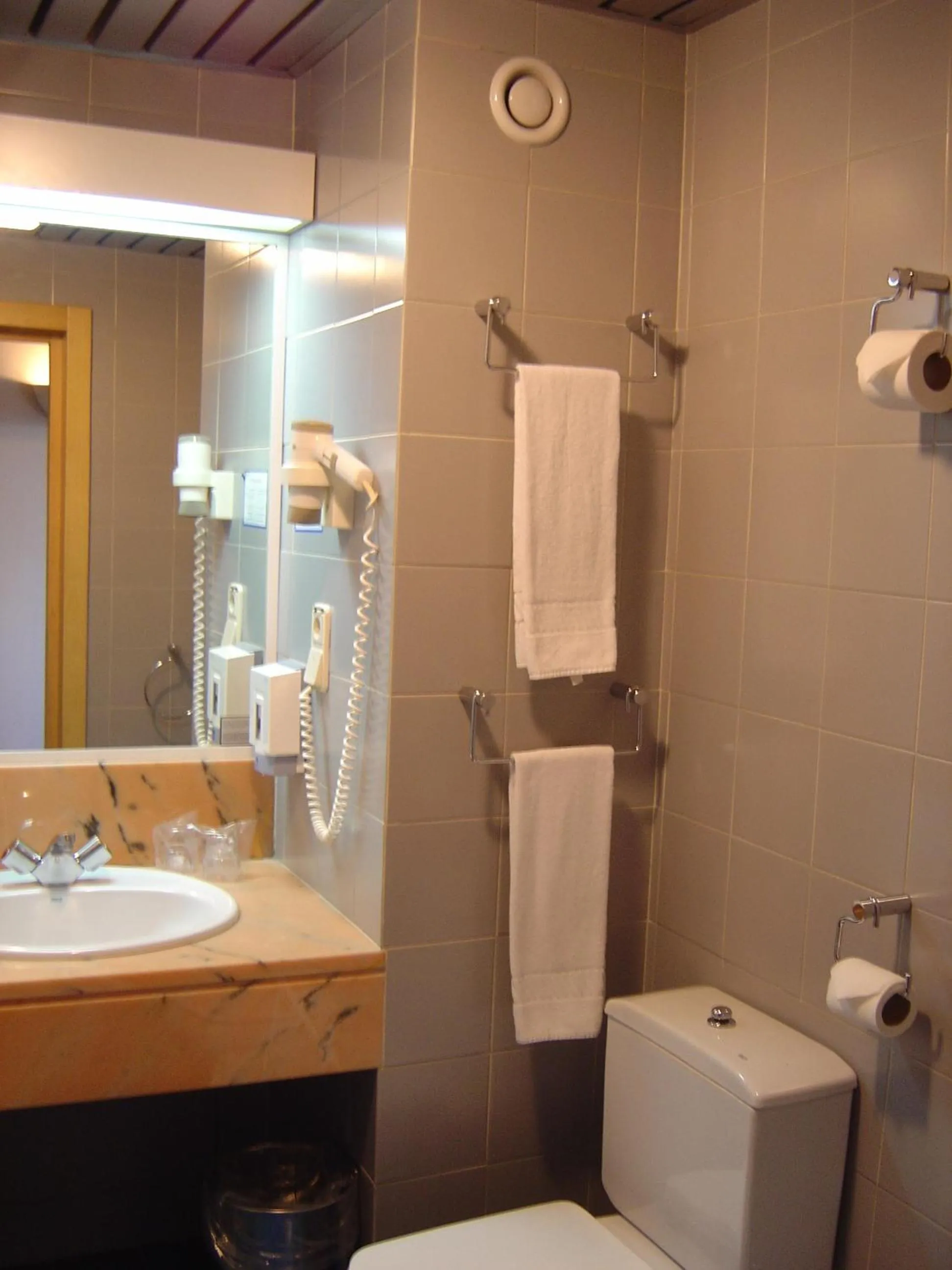 Bedroom in Hotel 3K Barcelona