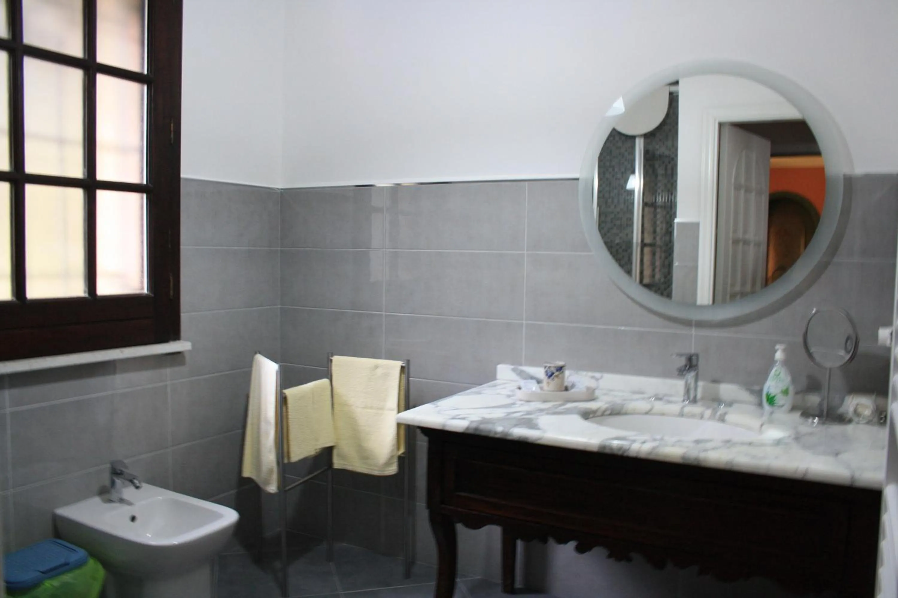 Toilet in Villa Clementine