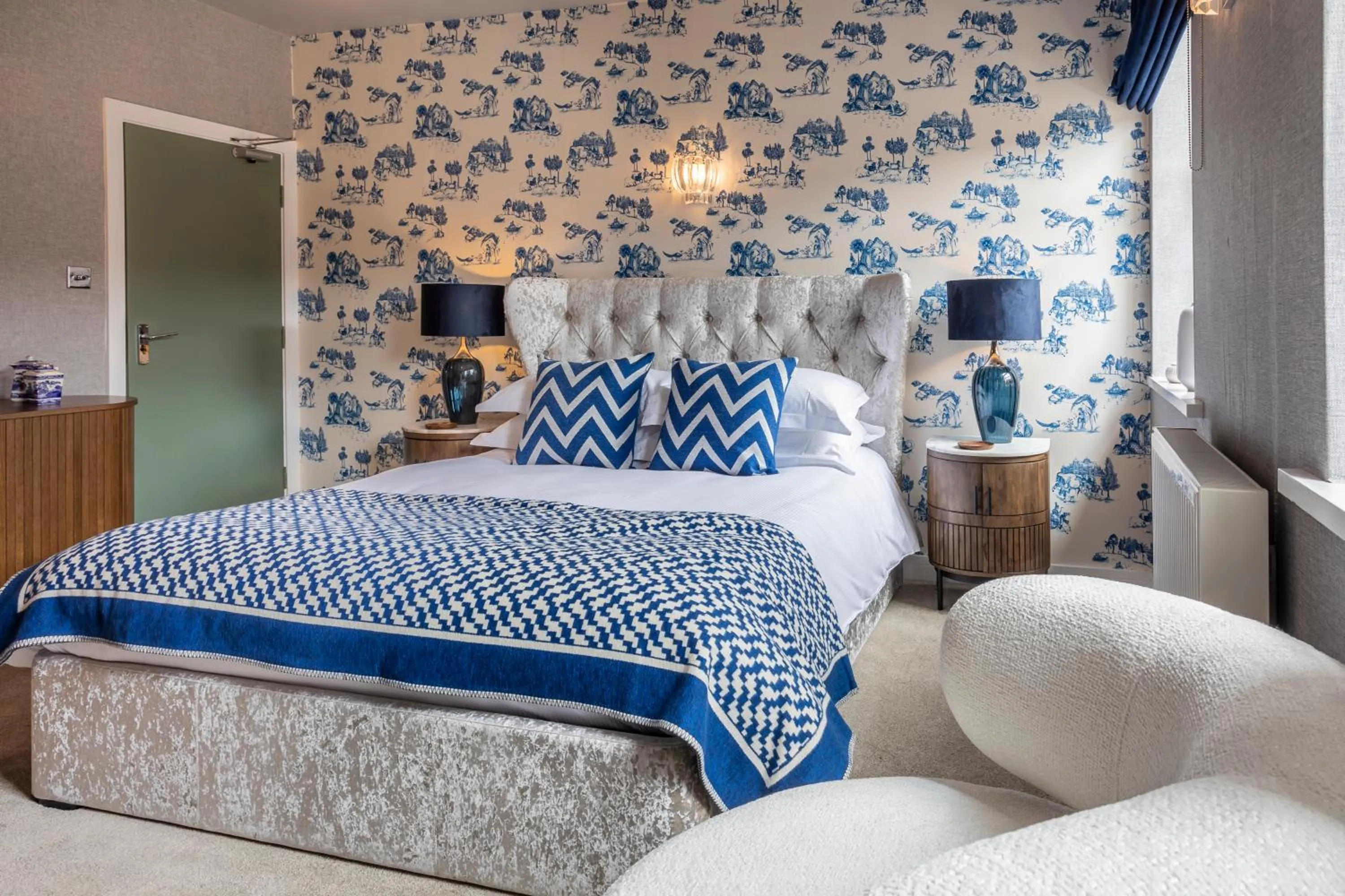 Bed in Georgian House Hotel