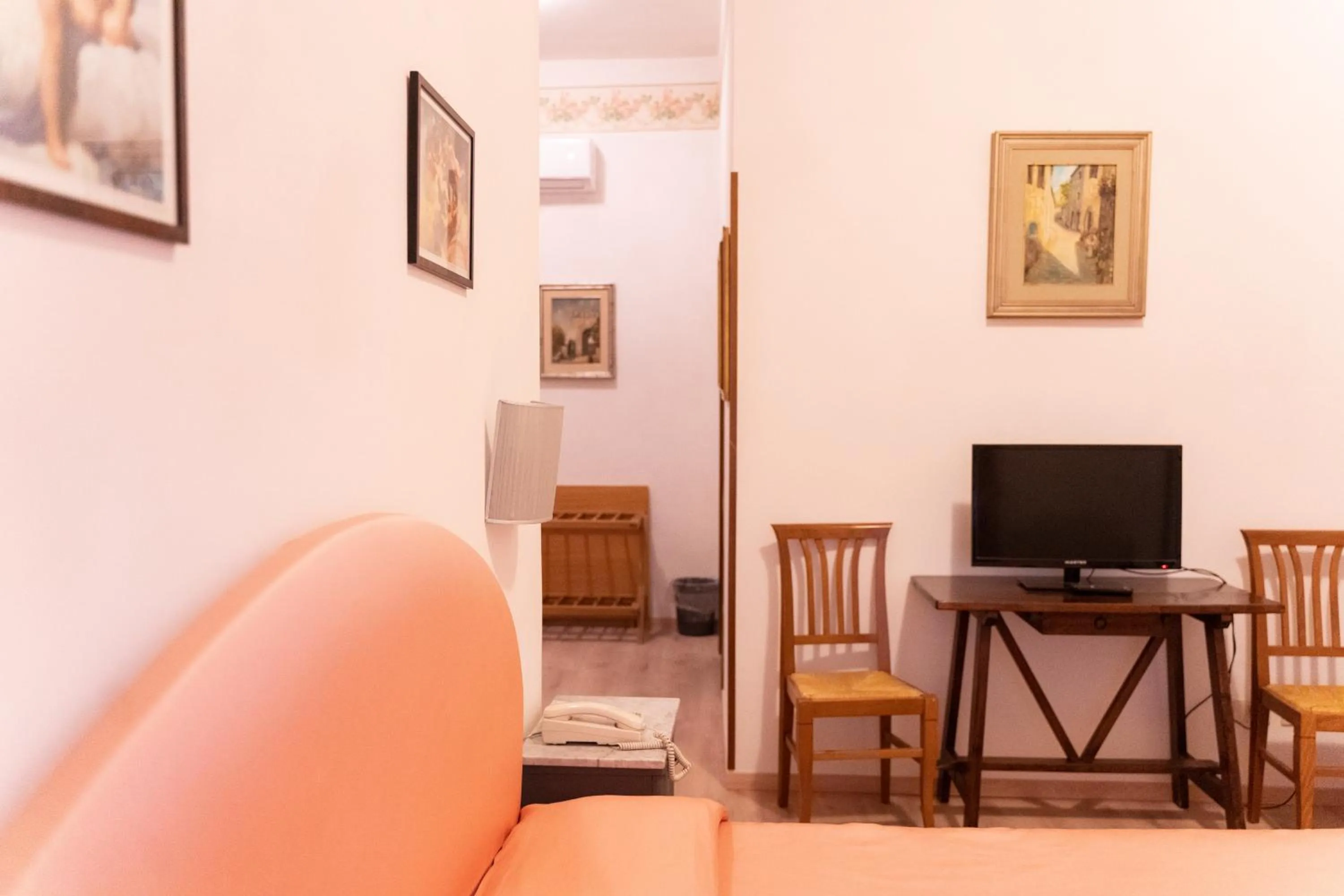 Bedroom in Hotel Belvedere