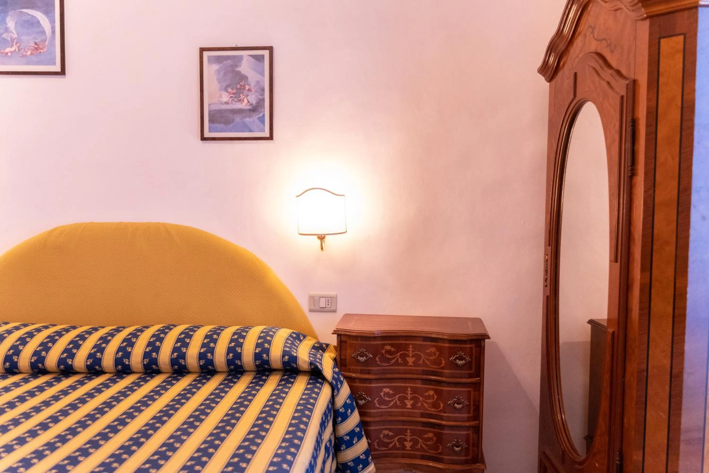 Bedroom, Bed in Hotel Belvedere