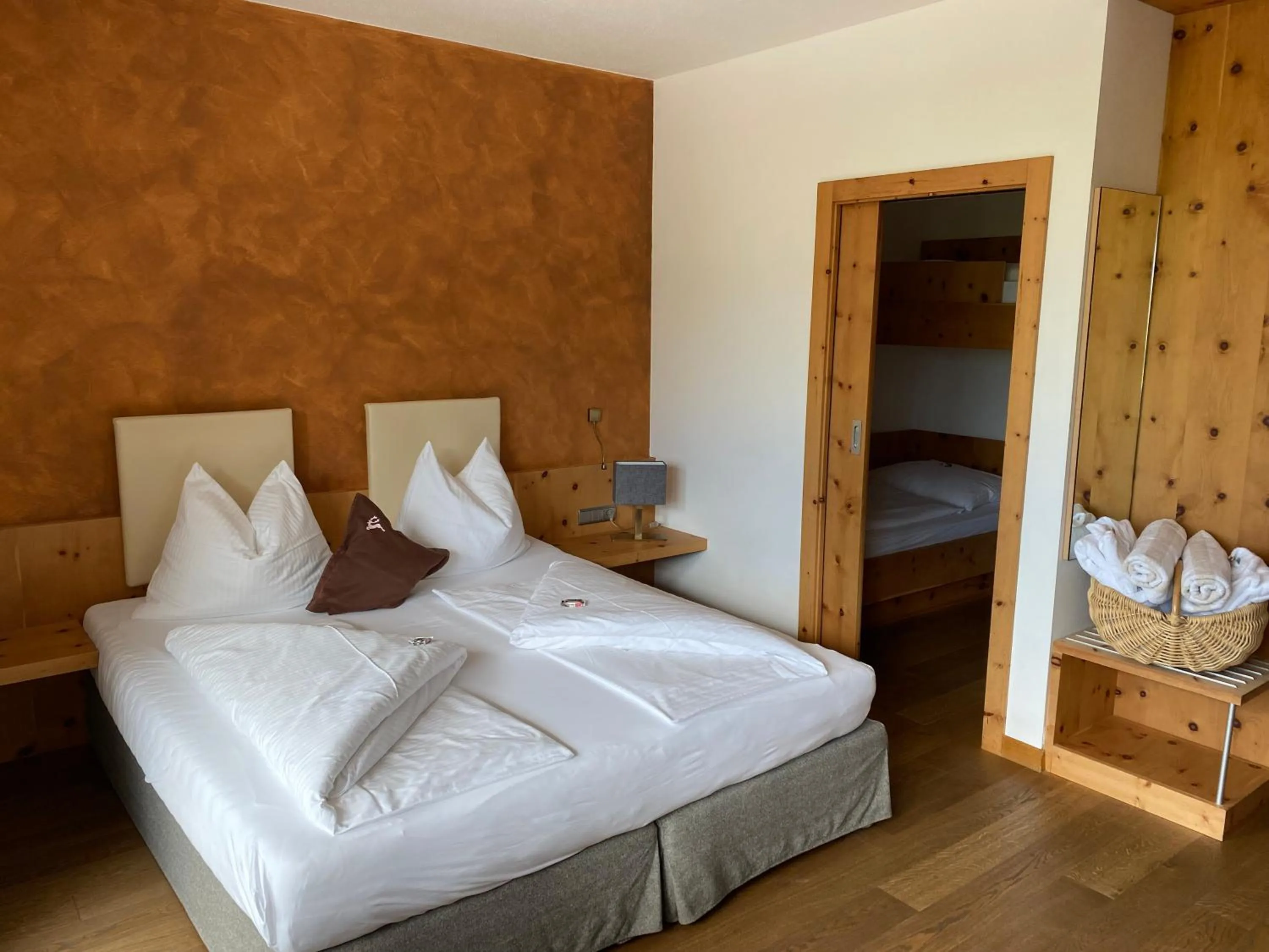 Bed in Residence Hotel Alpinum