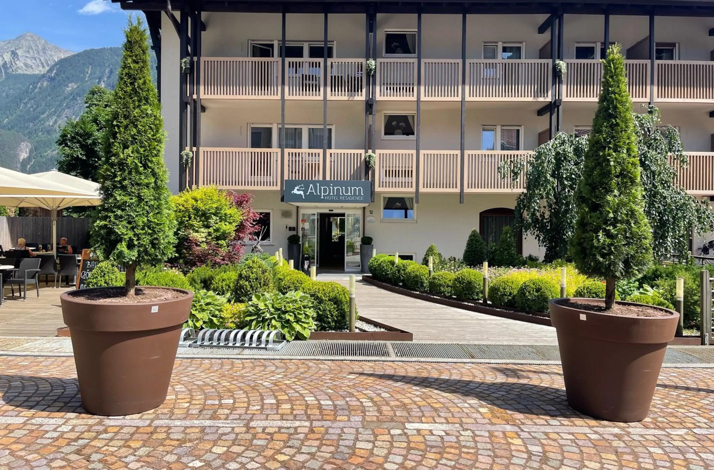 Property building in Residence Hotel Alpinum