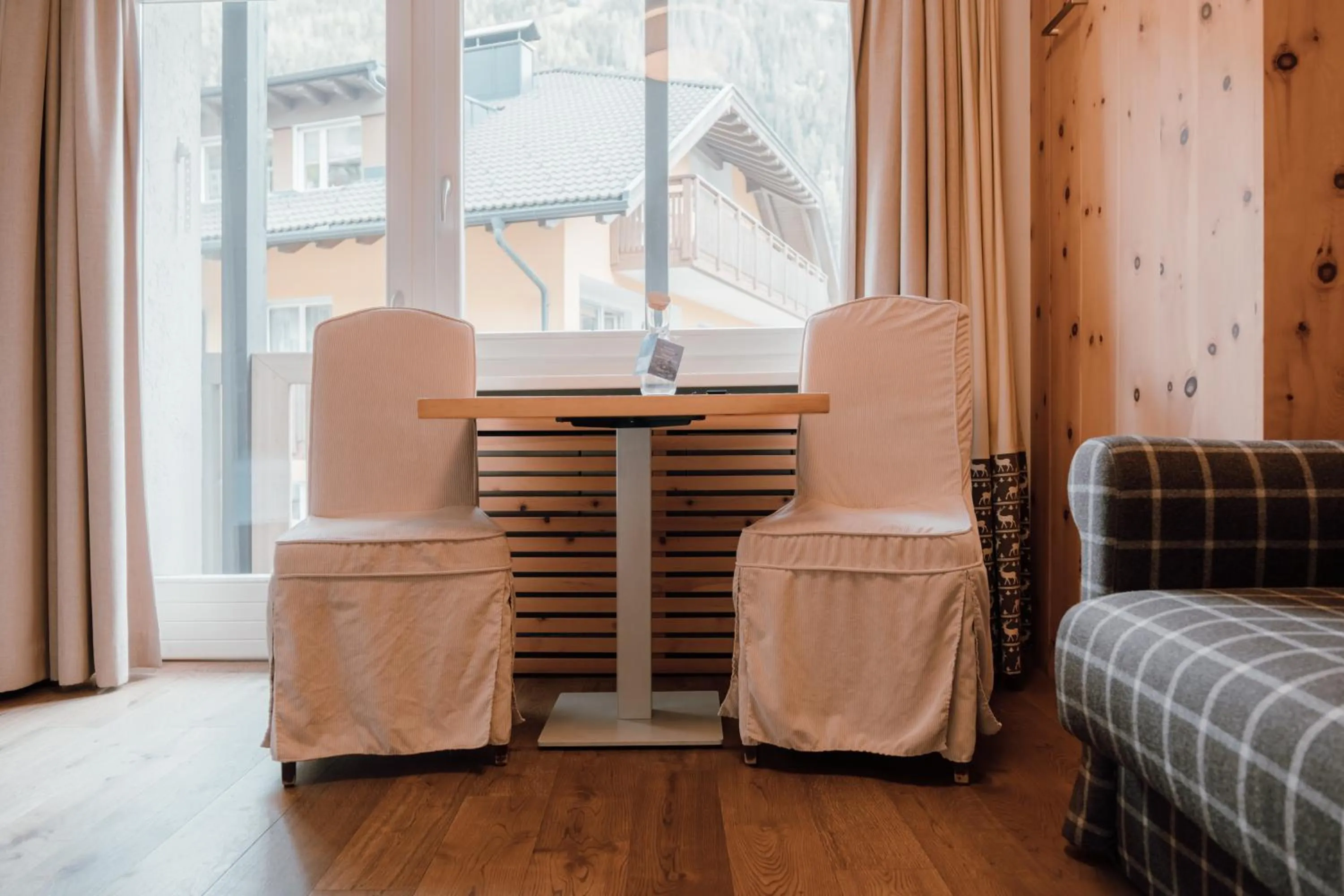 Living room in Residence Hotel Alpinum