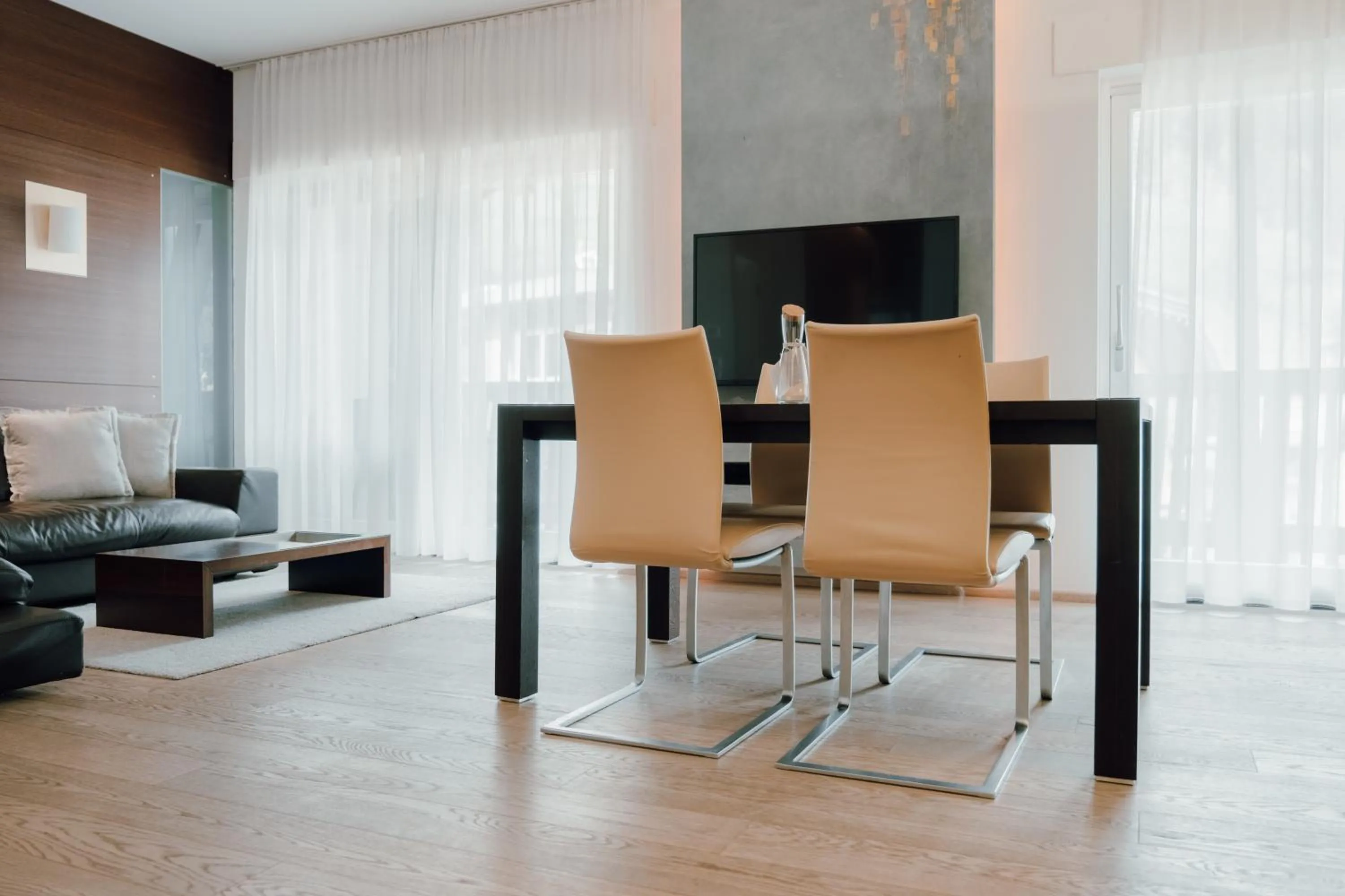 TV and multimedia in Residence Hotel Alpinum