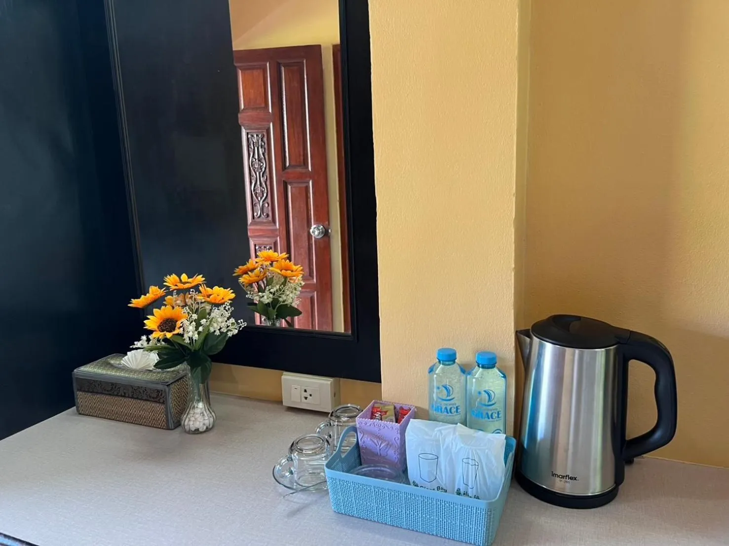 Coffee/tea facilities in Diamond Beach Resort