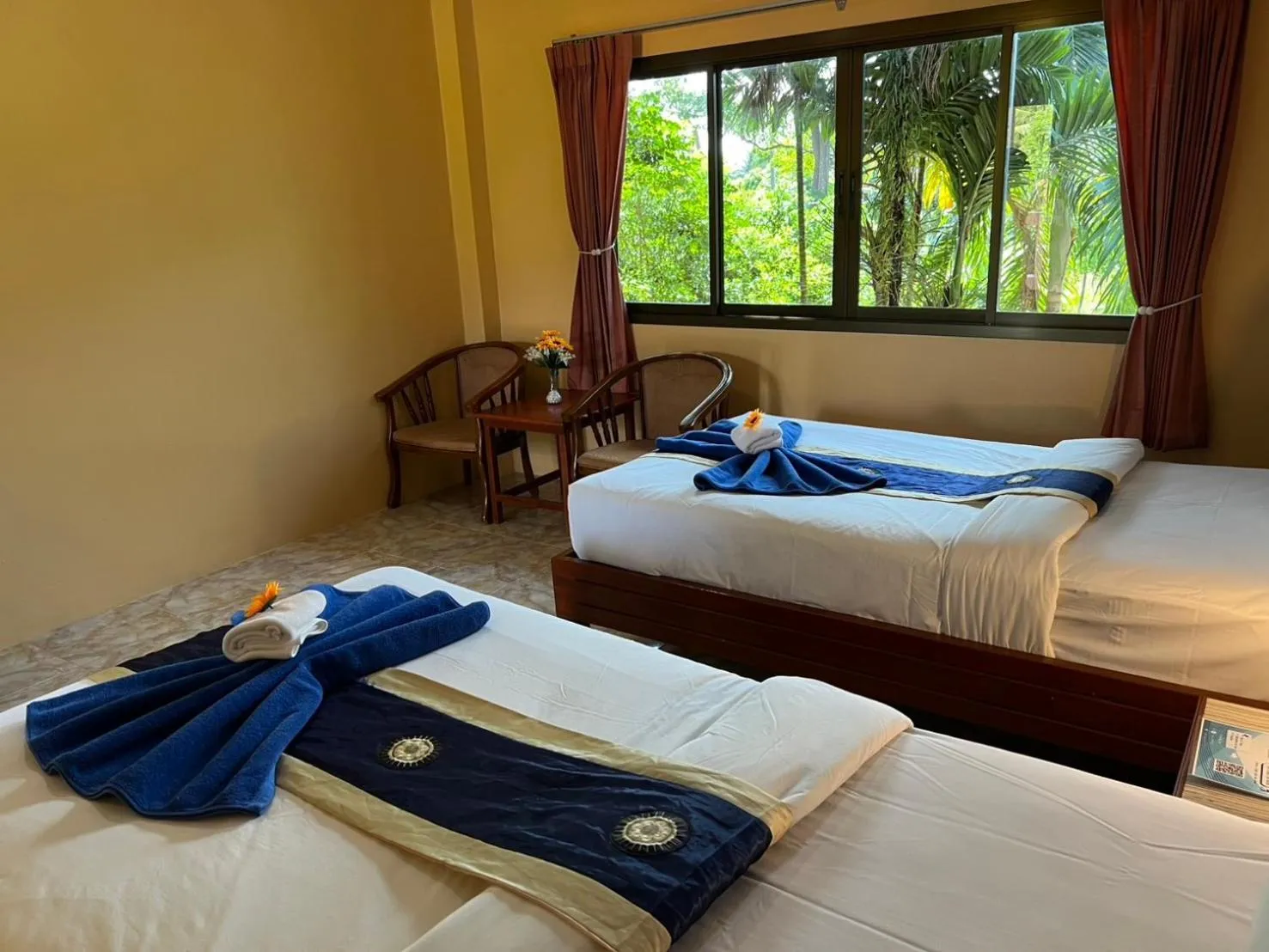 Bed in Diamond Beach Resort