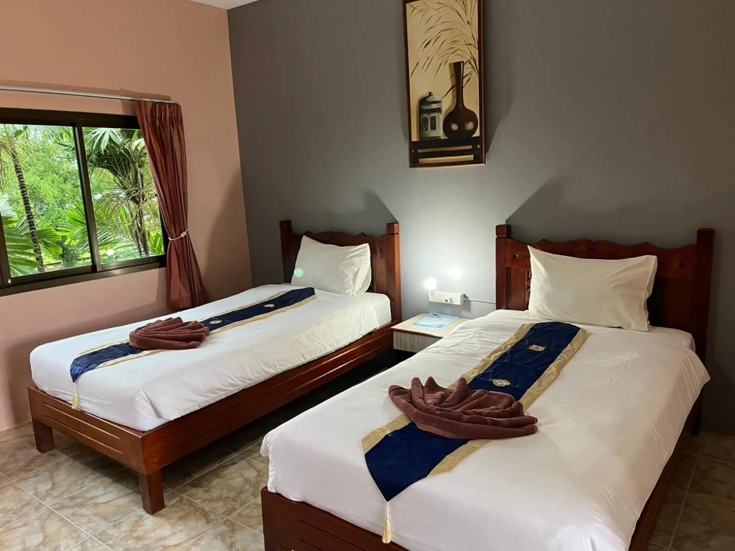 Bed in Diamond Beach Resort