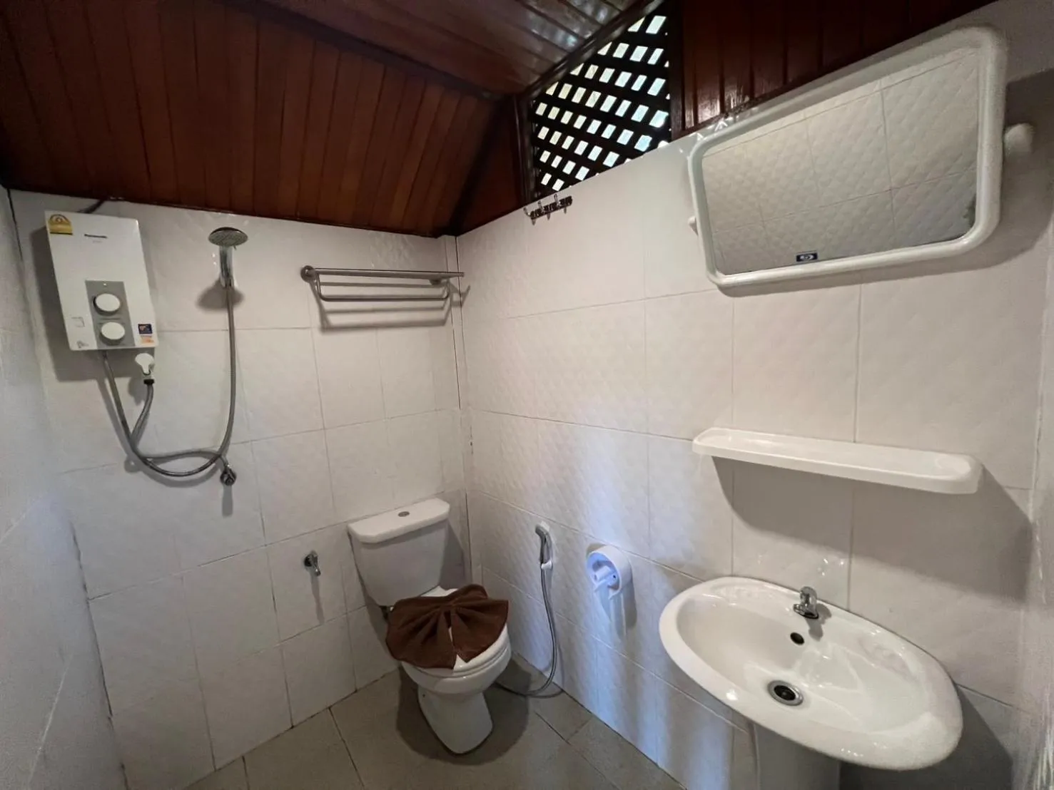 Shower in Diamond Beach Resort